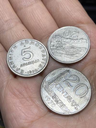2025年第一百一十八场(总第一百四十四场）外国好品散币(免佣金) - 各国散币3枚：津巴布韦🇿🇼1988年20分，希腊🇬🇷1978年5德拉克马，巴西🇧🇷1970年20分