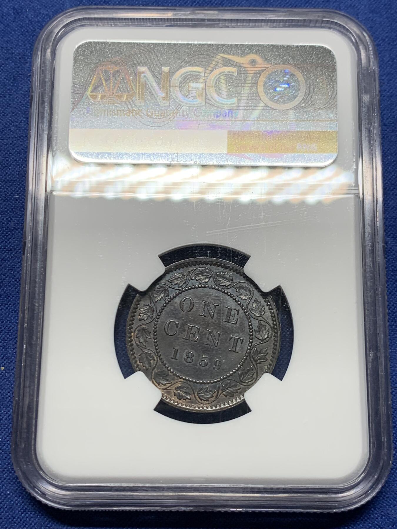 《竞宝斋》第433场 周日，周一 2场连拍 （全场包邮） NGC MS62BN 加拿大1859维多利亚女王1分铜币，黑巧克力状态，专属版本的小维头像。早期加拿大常见多VF通货，上MS难度很大。今年2月外拍同分RB品160美金不含佣落槌