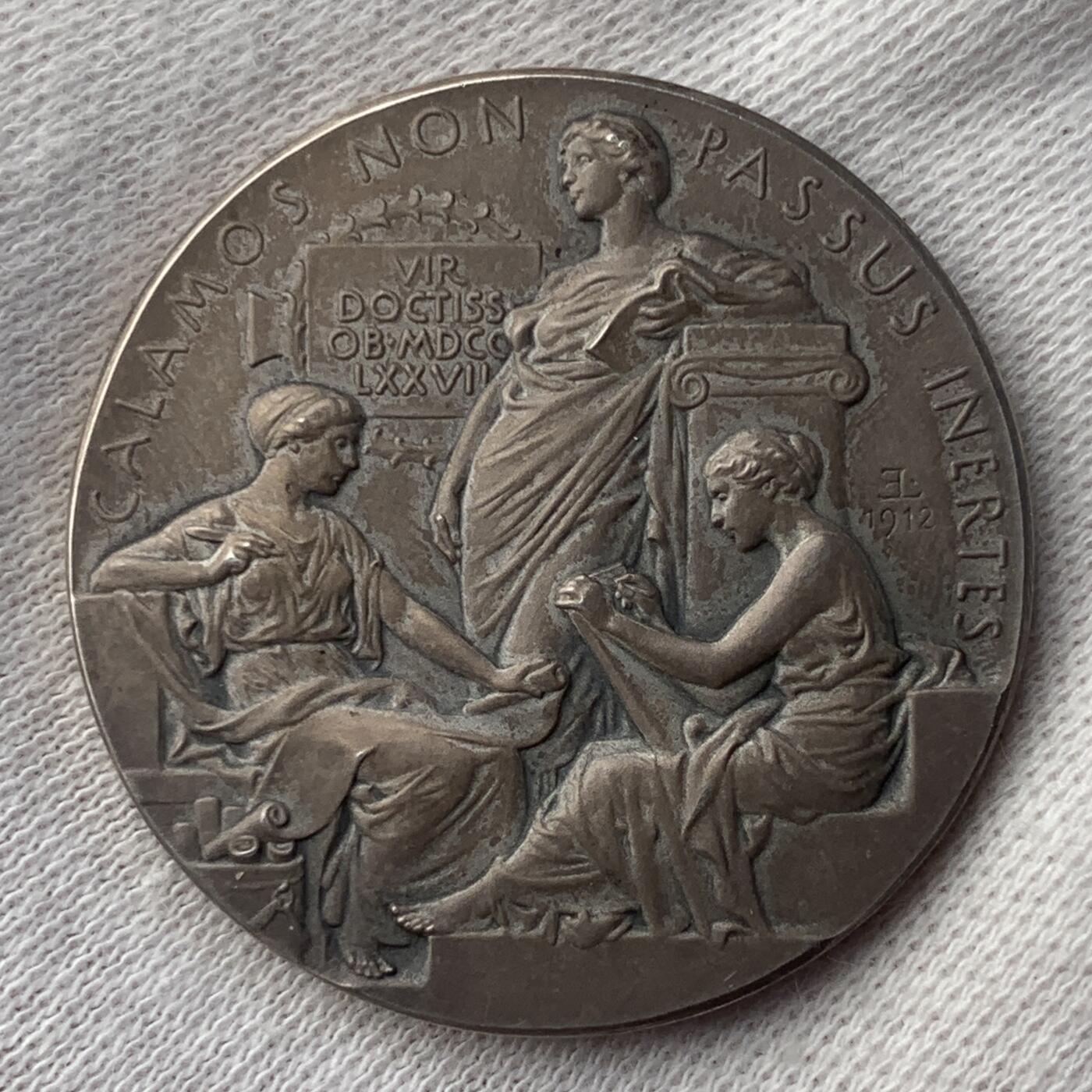 掌中浮雕-藏着的欧洲第039场 1912年瑞典银章, 31mm，15g，E.lindberg雕刻