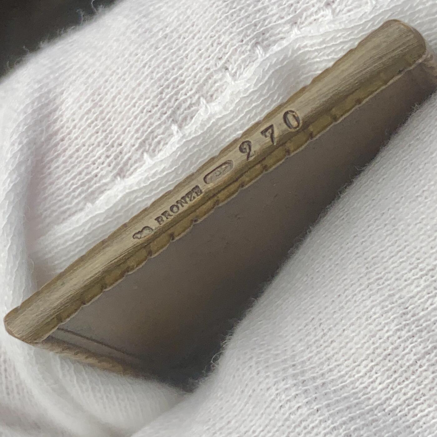 掌中浮雕-藏着的欧洲第039场 SAMF系列作品4号《盥洗室》，68×34mm，1900年发行，铜章发行量171枚 ,章牌艺术大师奥斯卡·罗蒂作品