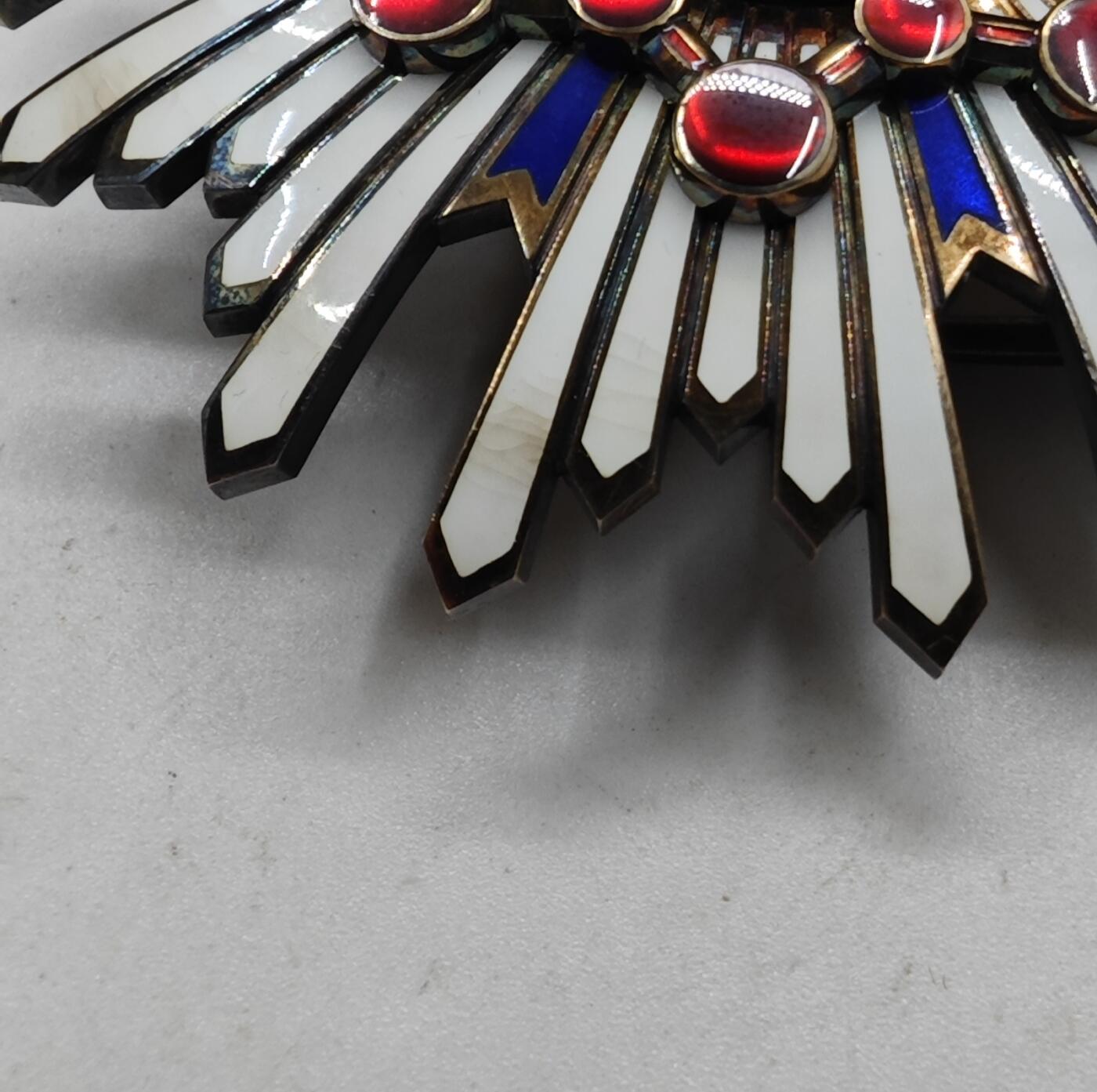 红色经典收藏拍卖专场第28期 勿忘国耻勿忘历史 战时二等瑞宝勋章带原盒 