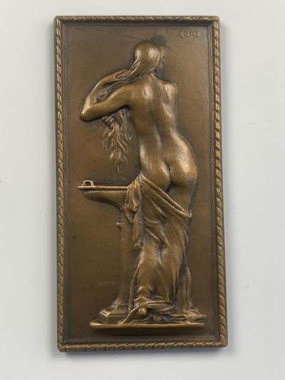掌中浮雕-藏着的欧洲第039场 - SAMF系列作品4号《盥洗室》，68×34mm，1900年发行，铜章发行量171枚 ,章牌艺术大师奥斯卡·罗蒂作品