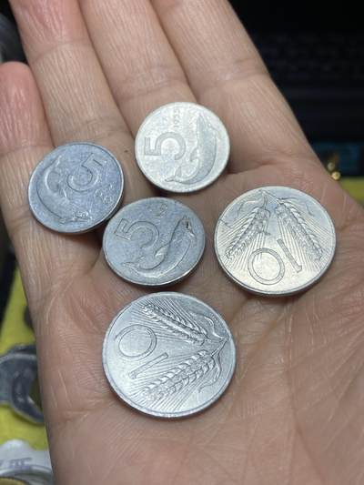 2025年第一百一十八场(总第一百四十四场）外国好品散币(免佣金) - 意大利🇮🇹小面额5枚：1953年1955年5里拉，1975年1981年10里拉