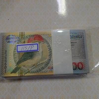 2000年苏里南1000盾 全新UNC无斑 无47号码（如需带4的110，尾4的106））具体号码不挑 - 2000年苏里南1000盾 全新UNC无斑 无47号码（如需带4的110，尾4的106））具体号码不挑