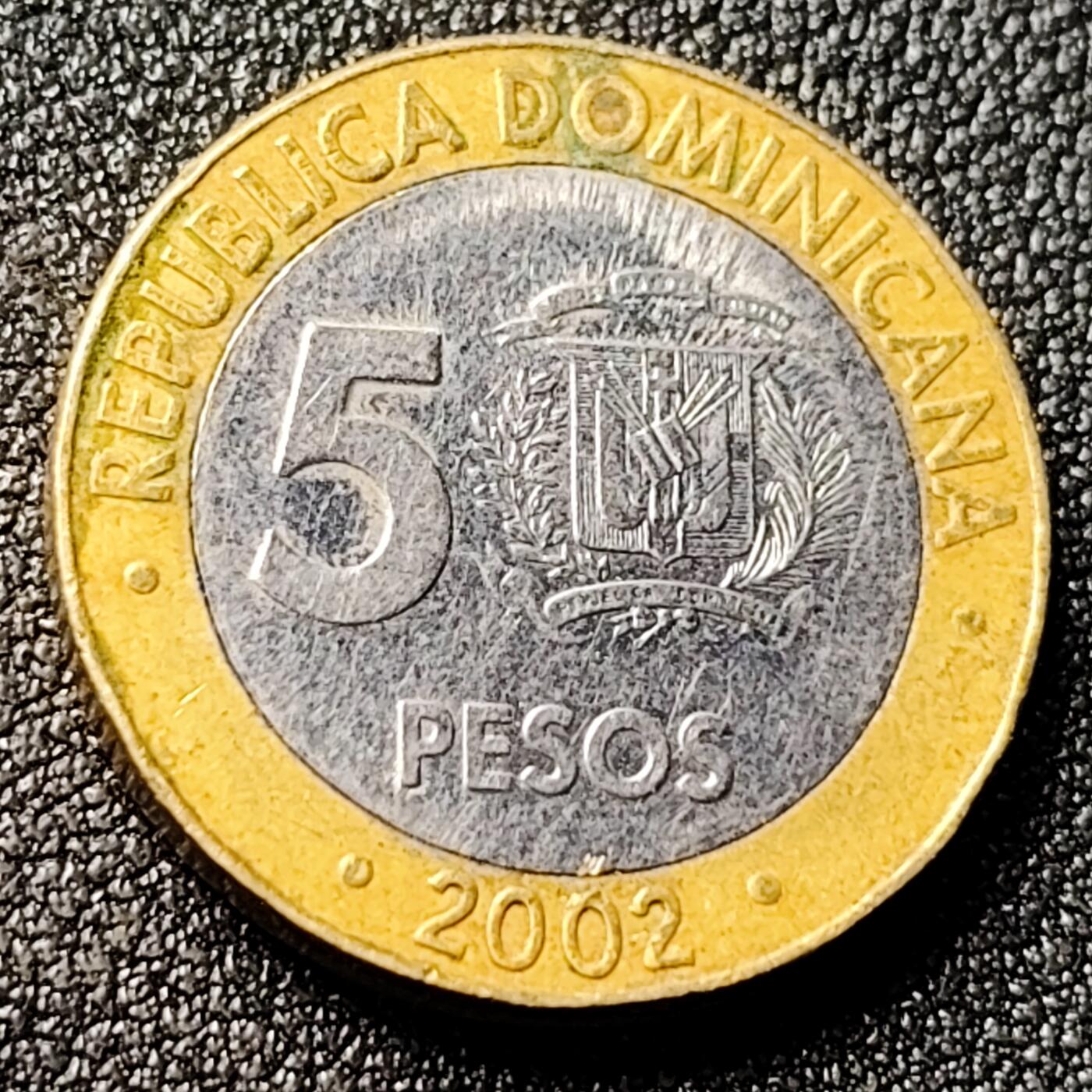 泉币菌-第118场-精品福利场 中央银行50年 1997年多米尼加5比索双色双金属纪念币 23毫米5.91g