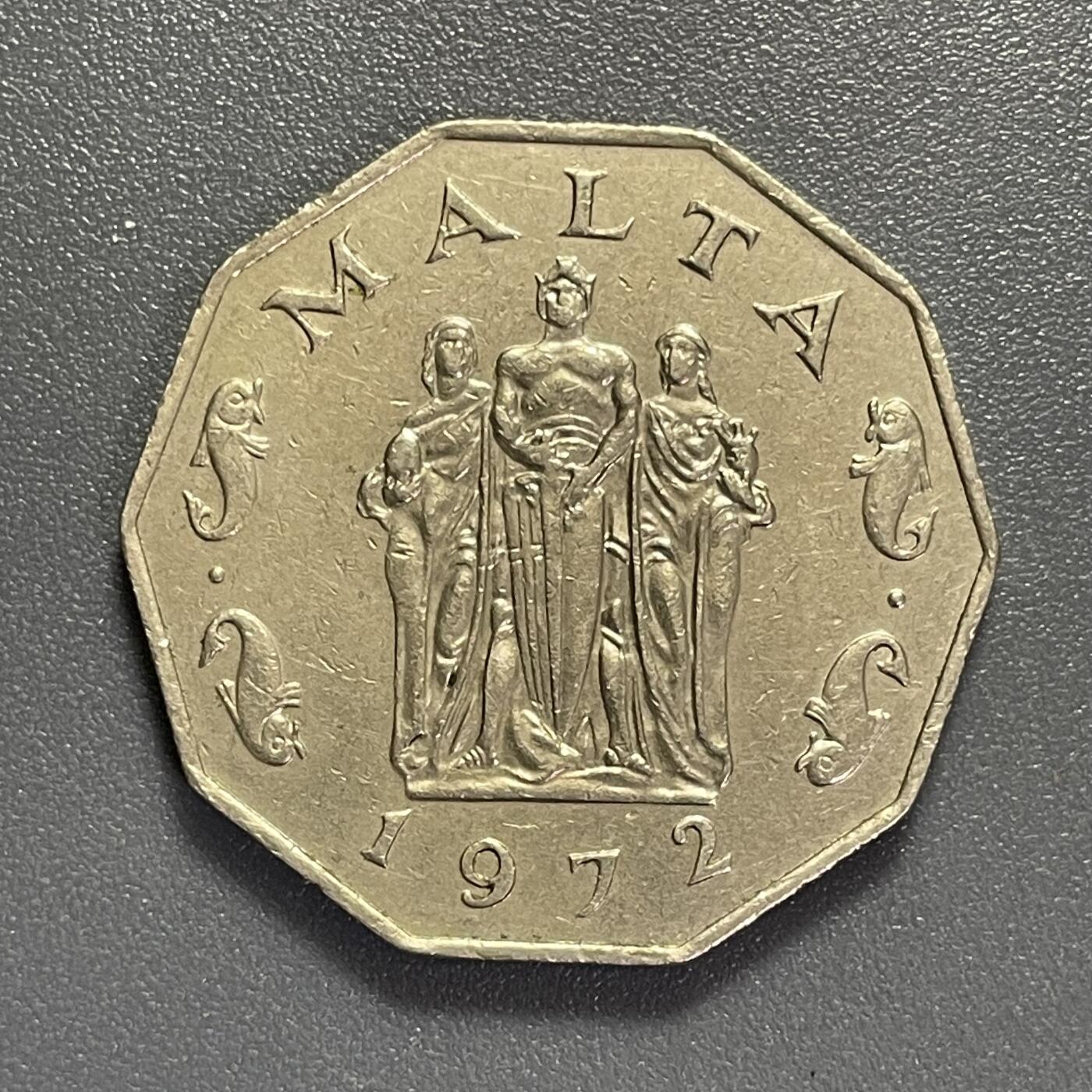 回流1026 马耳他1972年50分十边形大硬币 33mm