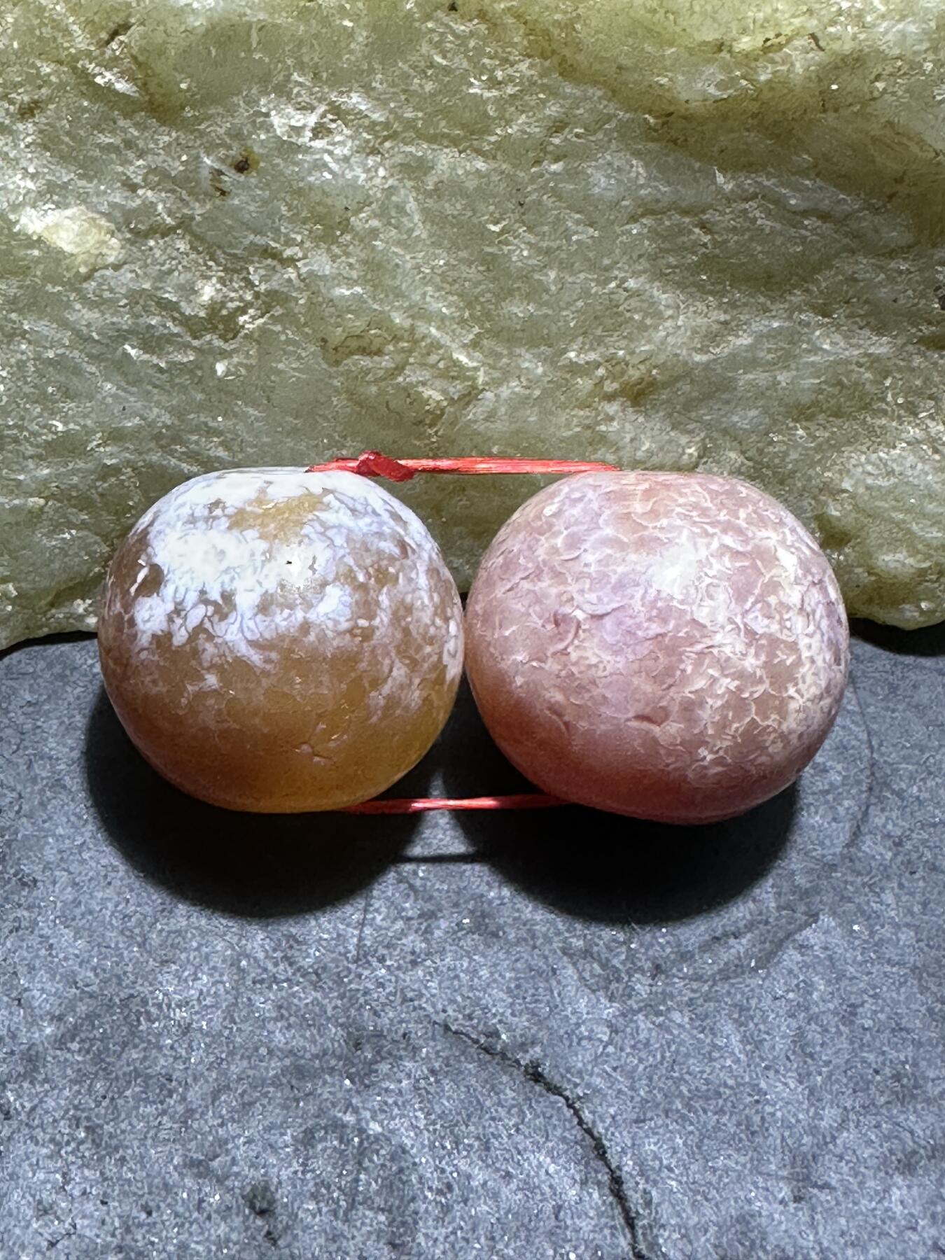 精美高玉化奶油皮风化纹玛瑙苹果珠一对，，