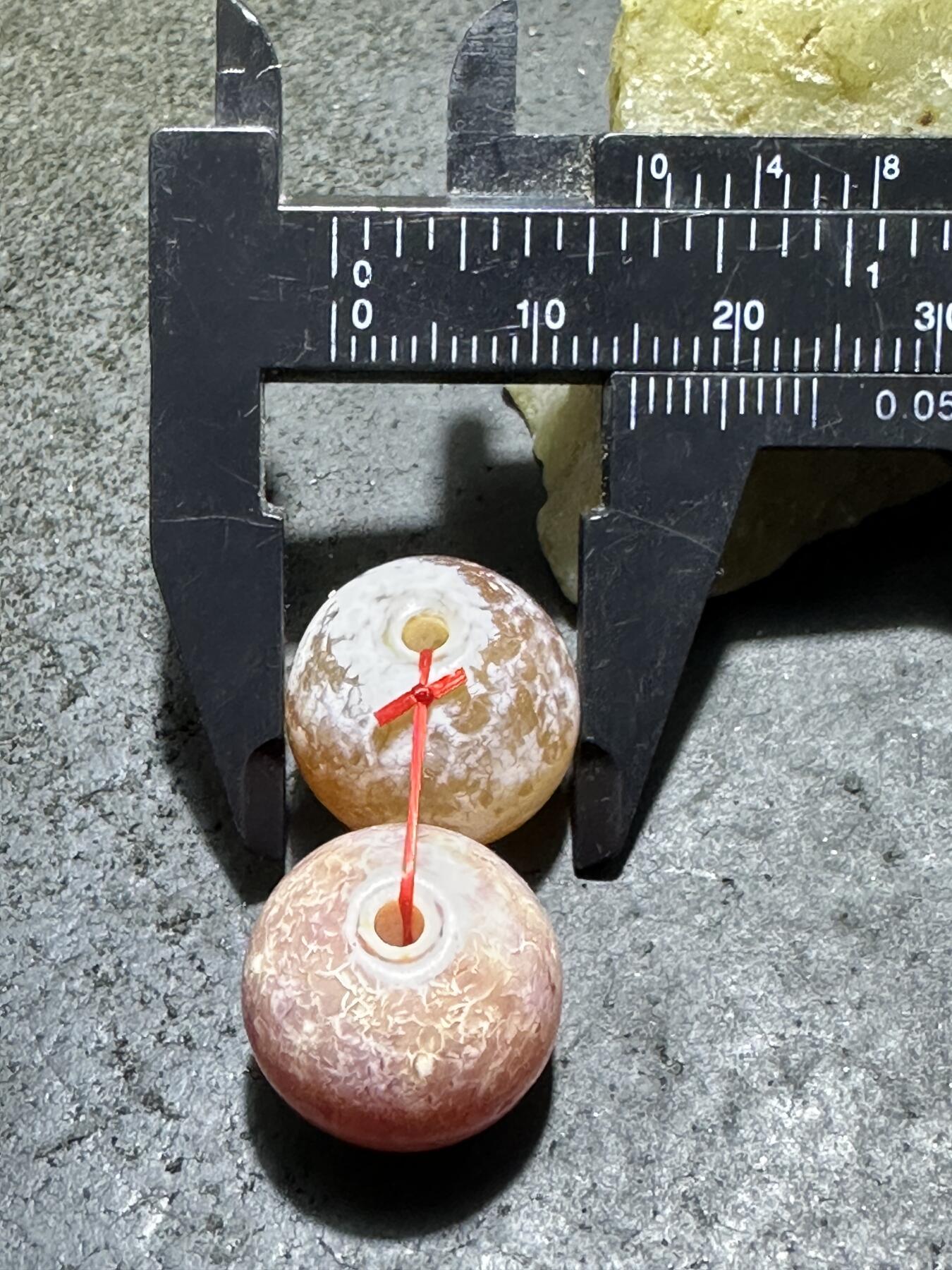 精美高玉化奶油皮风化纹玛瑙苹果珠一对，，