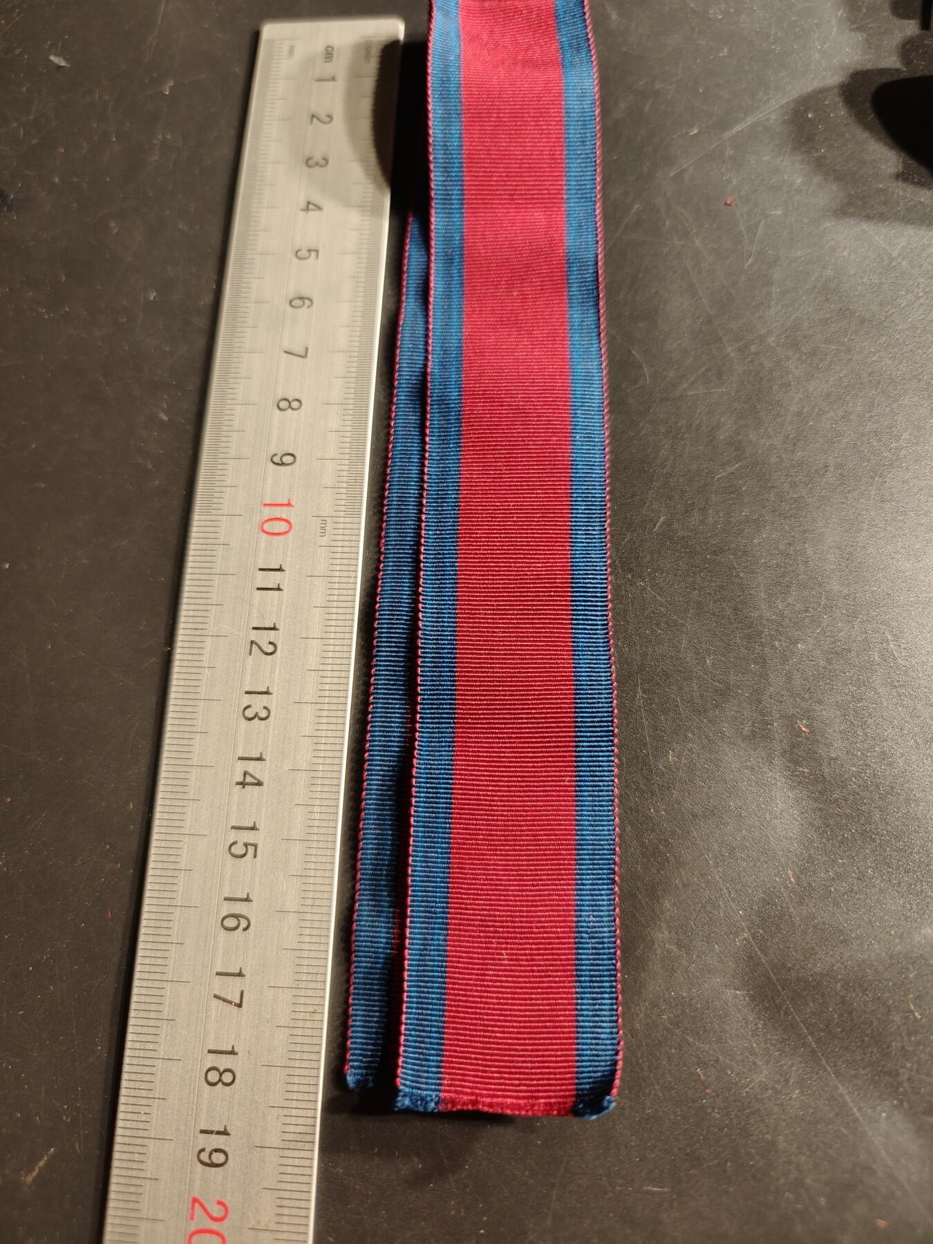 老王徽章第159期 英国常规军事服役奖章绶带     36cm