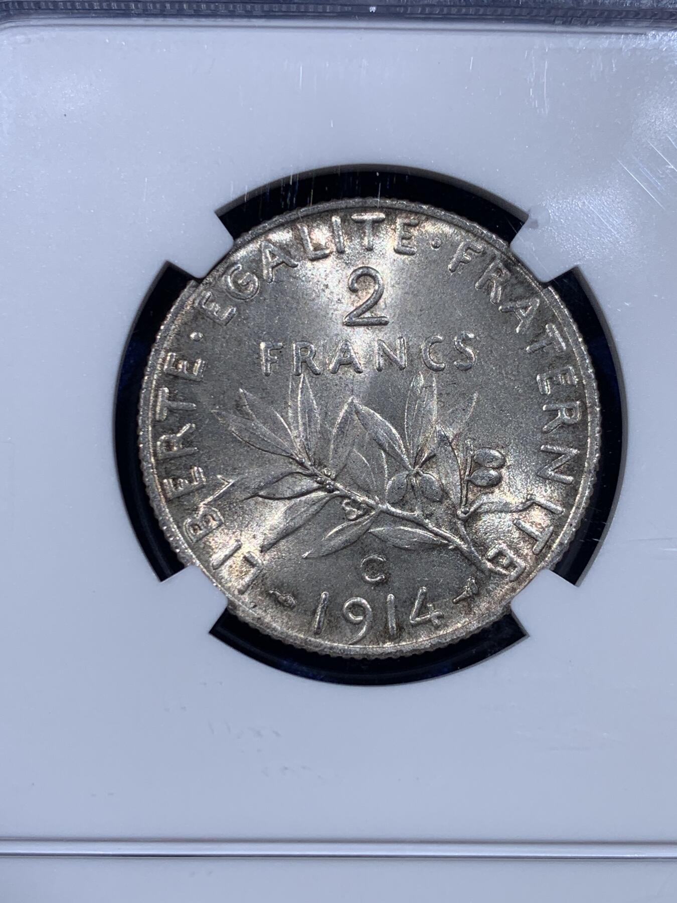 《竞宝斋》第433场 周日，周一 2场连拍 （全场包邮） NGC MS64 原光法国1914C版播种女神2法郎银币，淡金彩，C厂是Castelsarrain特殊发行整个系列最少，高分少见。