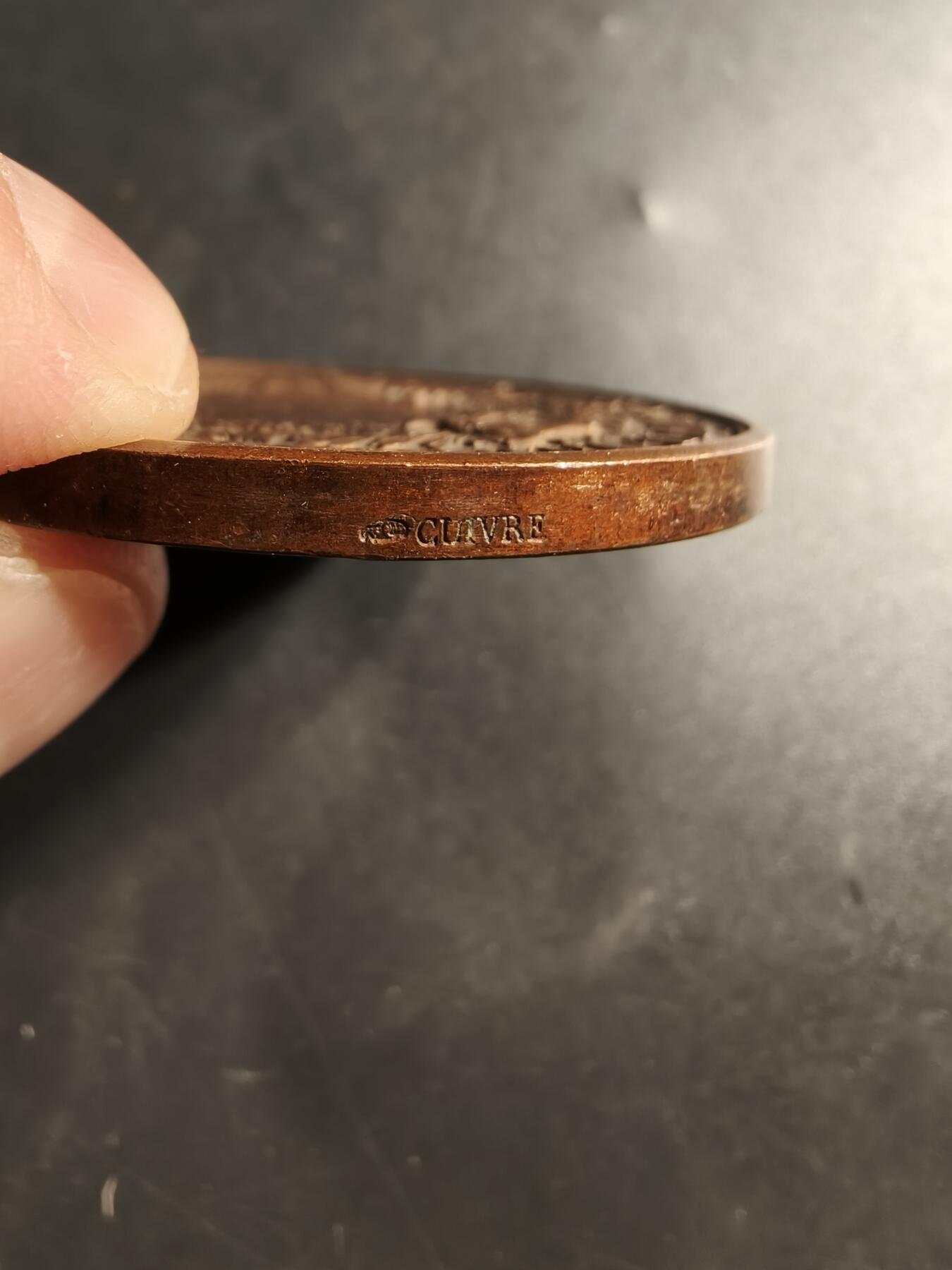 老王徽章第159期  法国厄尔省农业协会大铜章     cuivre铜标    直径50mm.   重量60.9g