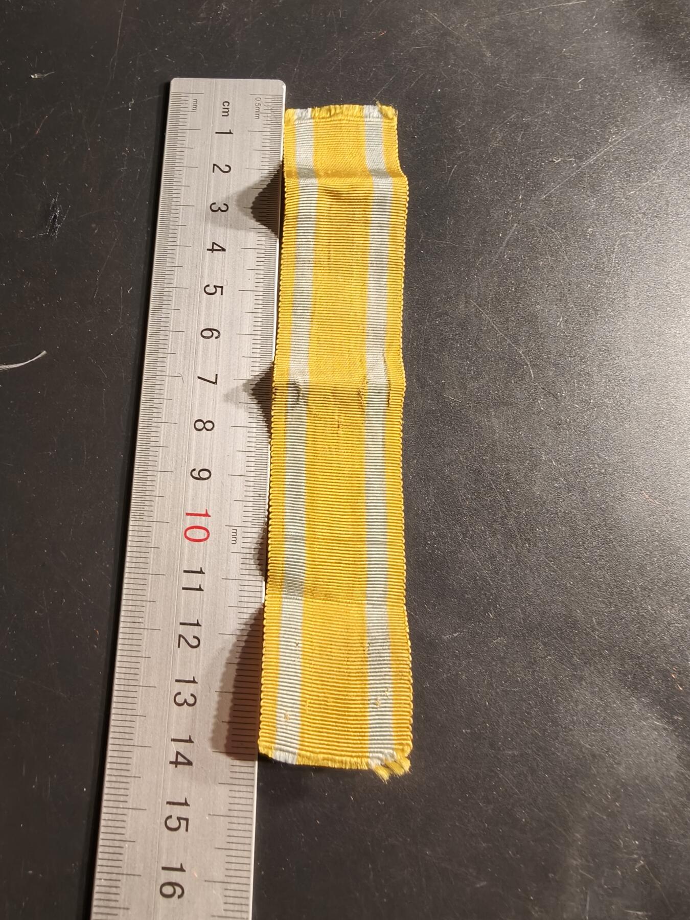 老王徽章第159期 德国一战萨克森公国腓特烈奥古斯特奖章绶带      14.5cm
