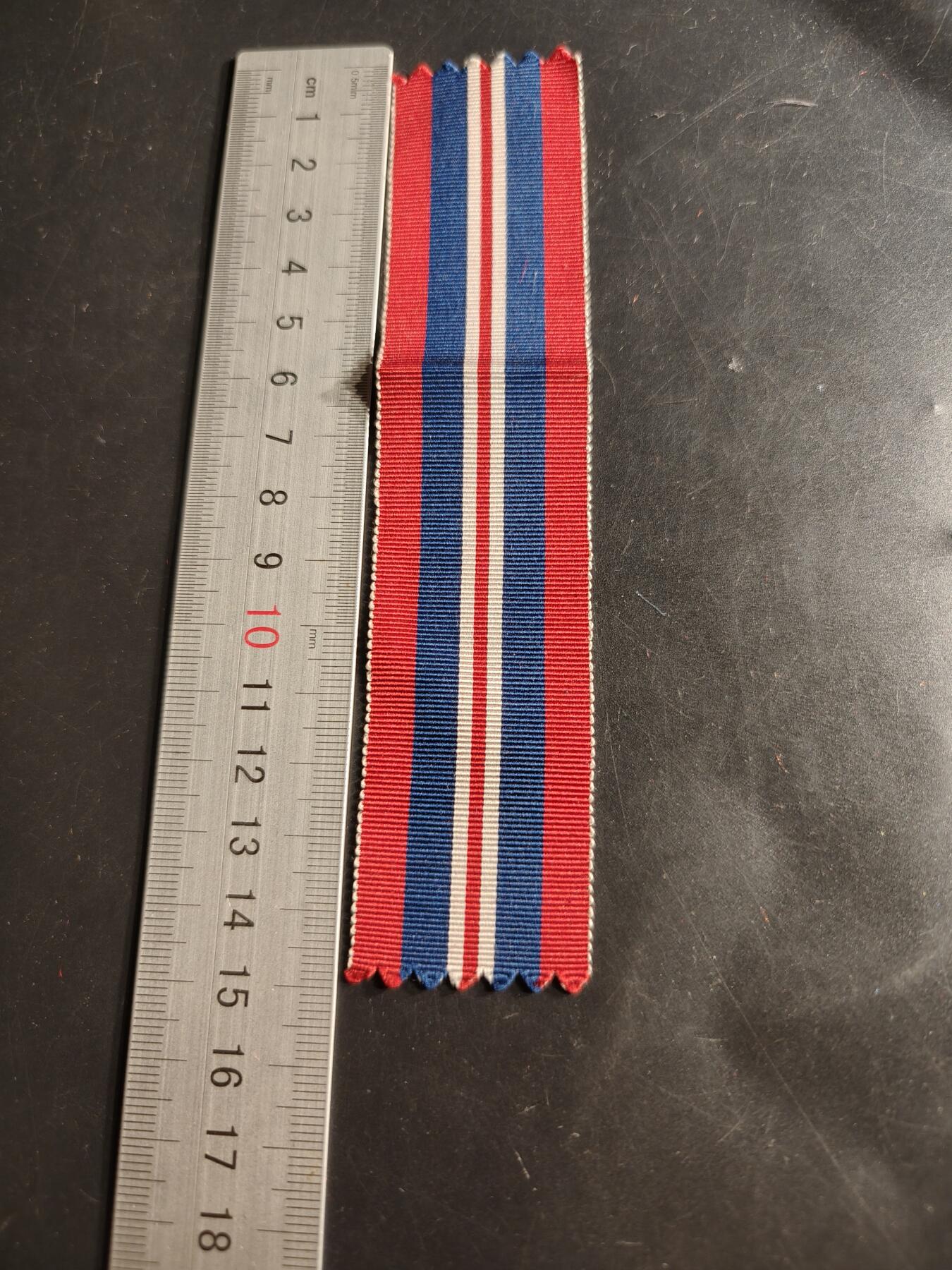 老王徽章第159期 英国二战纪念章绶带     15cm
