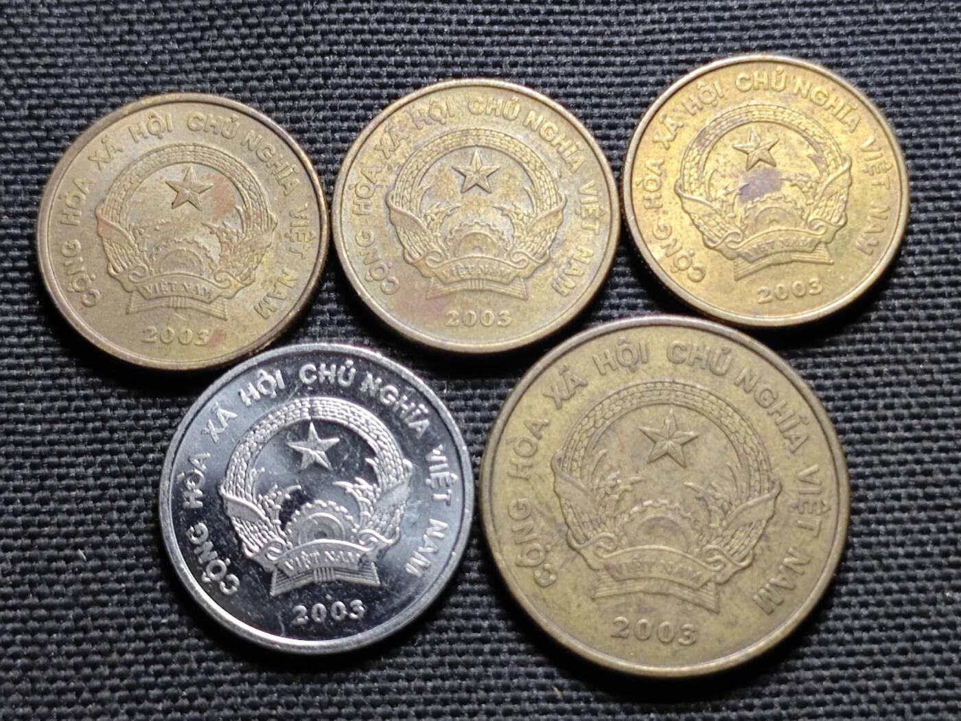 KK钱币收藏小铺  第359场  2月预留时间 周末发货  越南5枚