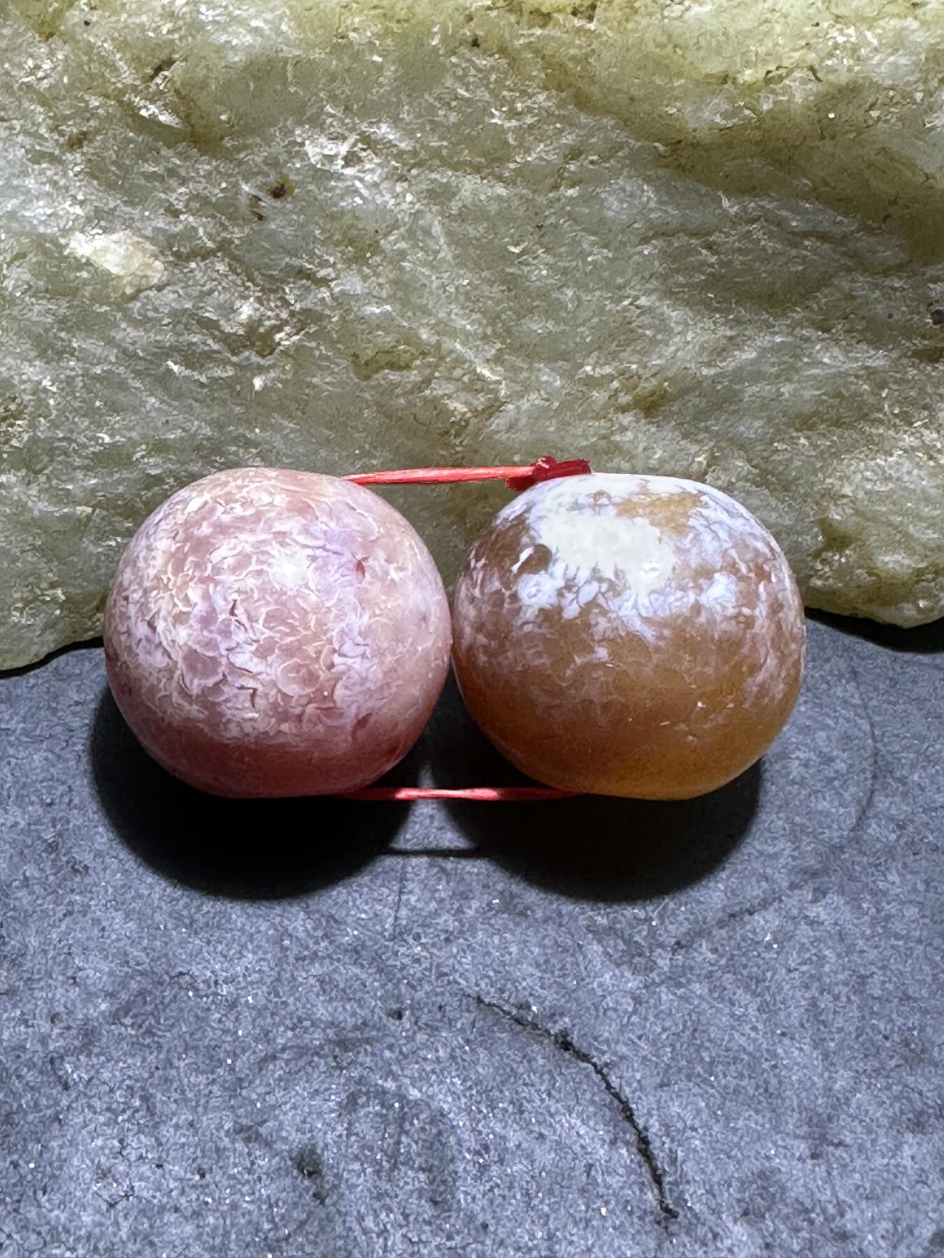 精美高玉化奶油皮风化纹玛瑙苹果珠一对，，