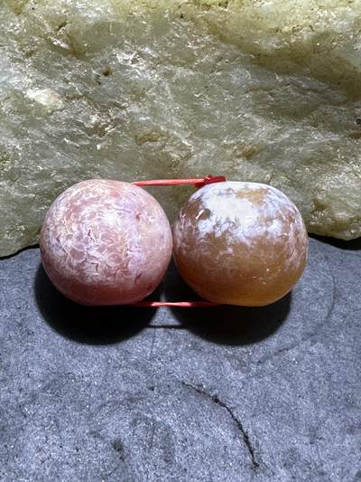 精美高玉化奶油皮风化纹玛瑙苹果珠一对，， - 精美高玉化奶油皮风化纹玛瑙苹果珠一对，，