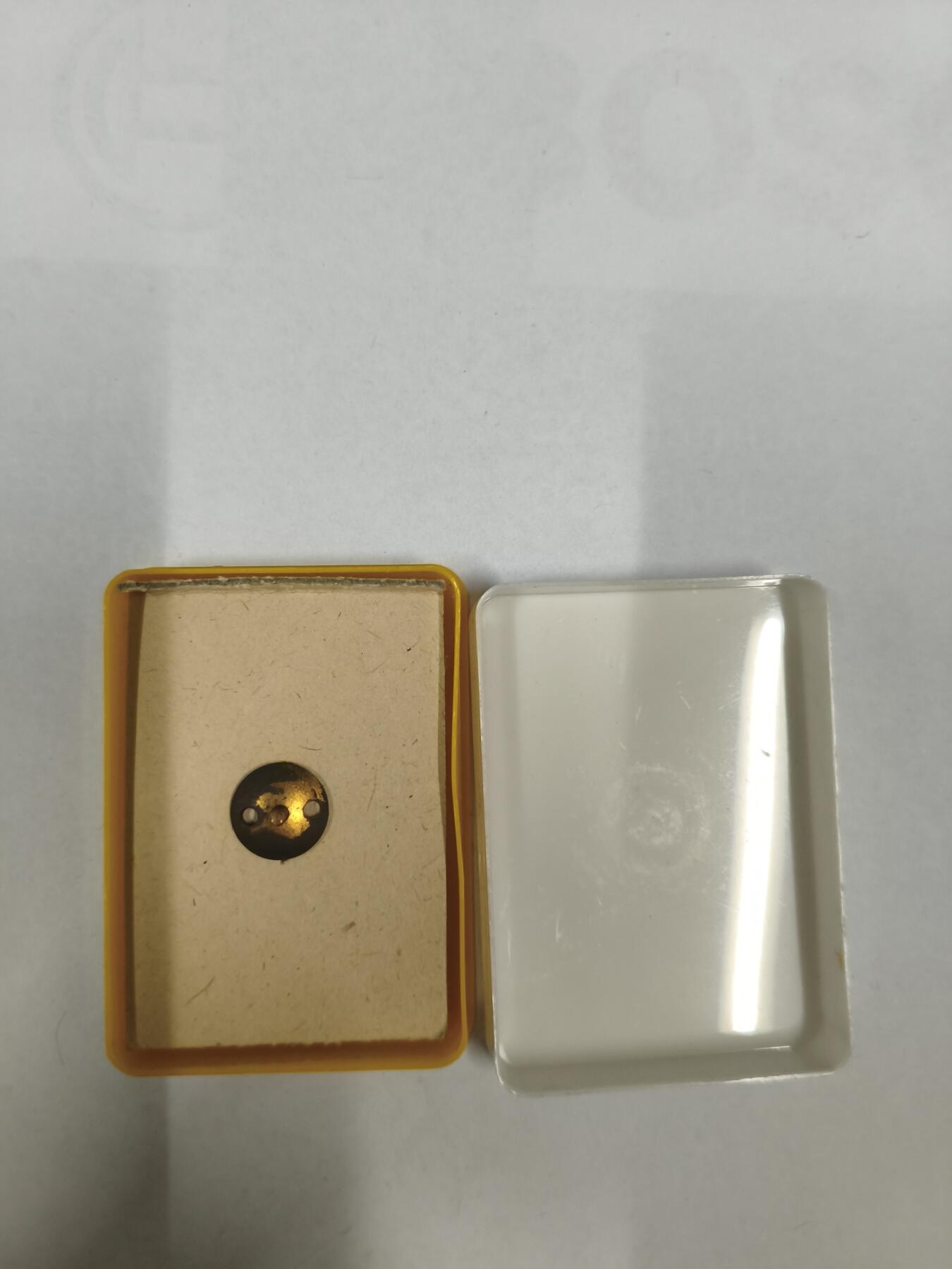 韵星假日拍卖第二十九期 -- Rimey Holidays Auction 29 民主德国装甲兵优秀服务证章 带原盒