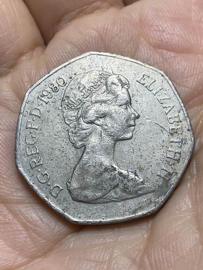 2025年第一百一十八场(总第一百四十四场）外国好品散币(免佣金) - 英国🇬🇧1980年50新便士(伊丽莎白二世中年花冠，十进制第一版)