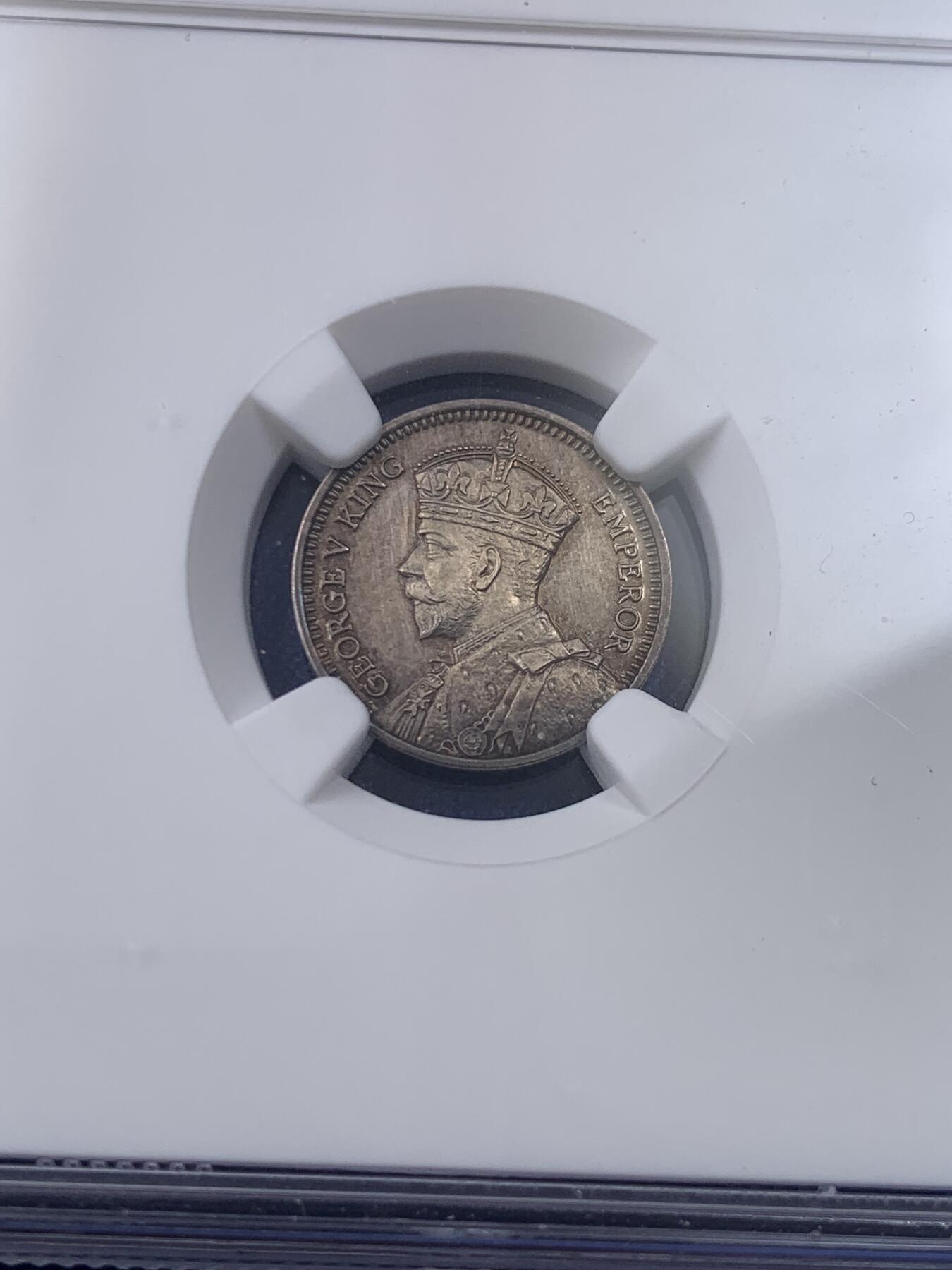 《竞宝斋》第433场 周日，周一 2场连拍 （全场包邮） NGC PF63-65 南罗德西亚 1932年 乔五 精制银币一组 一枚难寻 发行量496套 最新裸币成交1.6W