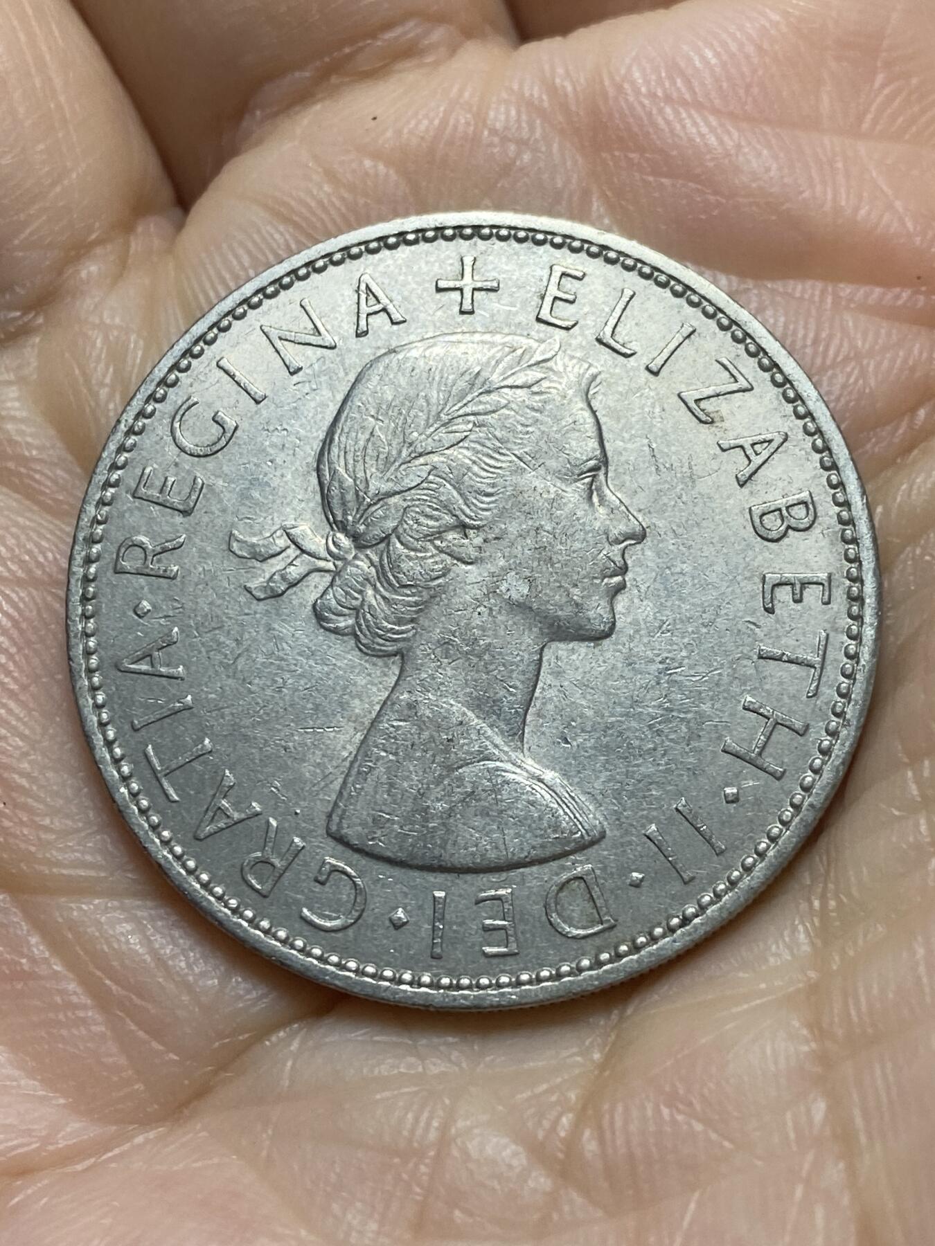 2025年第一百一十八场(总第一百四十四场）外国好品散币(免佣金) 英国🇬🇧1966年半克朗(伊丽莎白二世青年桂冠第二版)