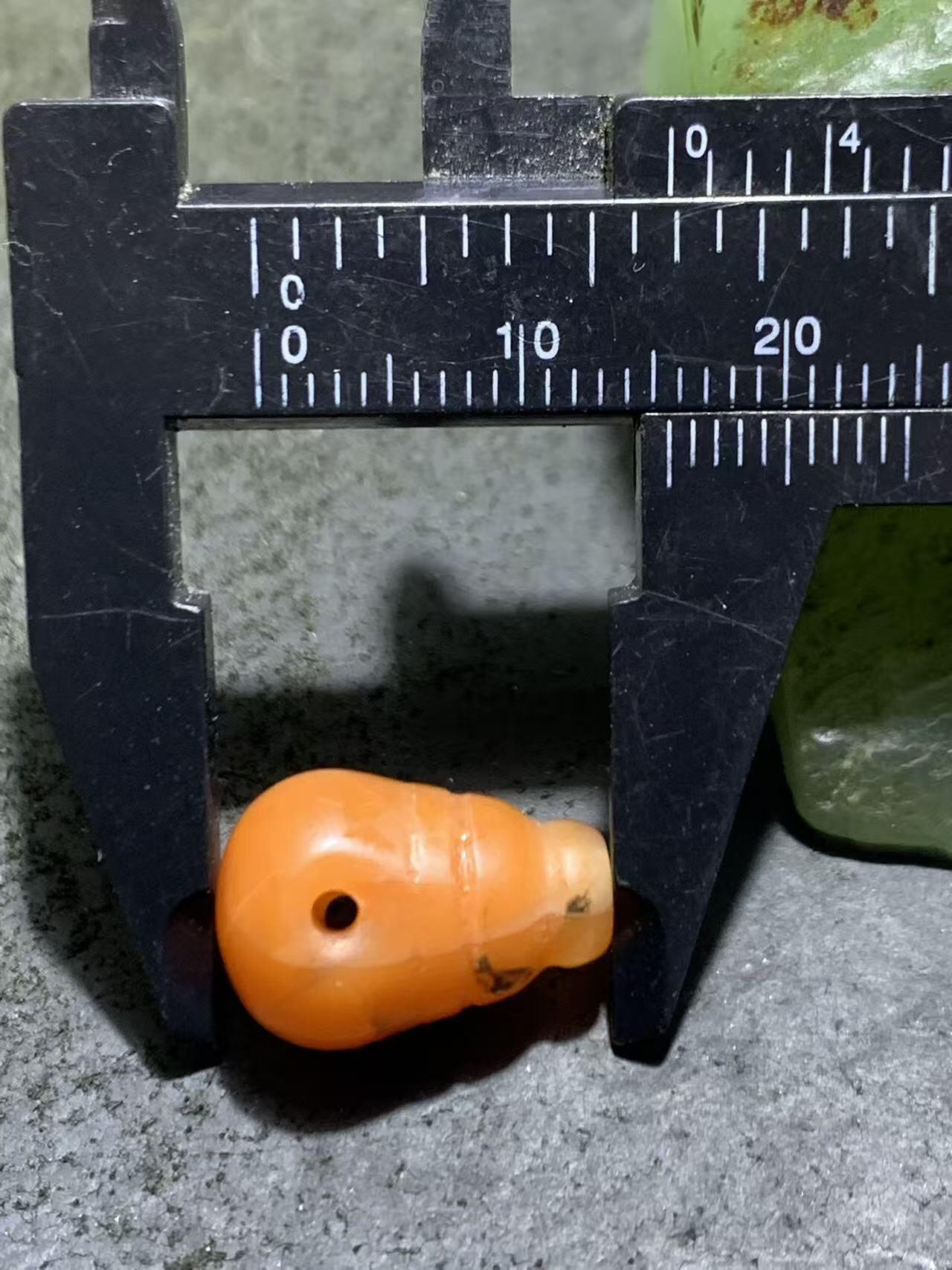 保山南红亚光通货三通佛头一个