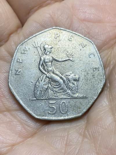 2025年第一百一十八场(总第一百四十四场）外国好品散币(免佣金) - 英国🇬🇧1980年50新便士(伊丽莎白二世中年花冠，十进制第一版)