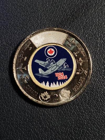 世界各国普、纪币捡漏专场(第十七场) -  2024年加拿大皇家空军百年2加元双金属彩色版纪念币