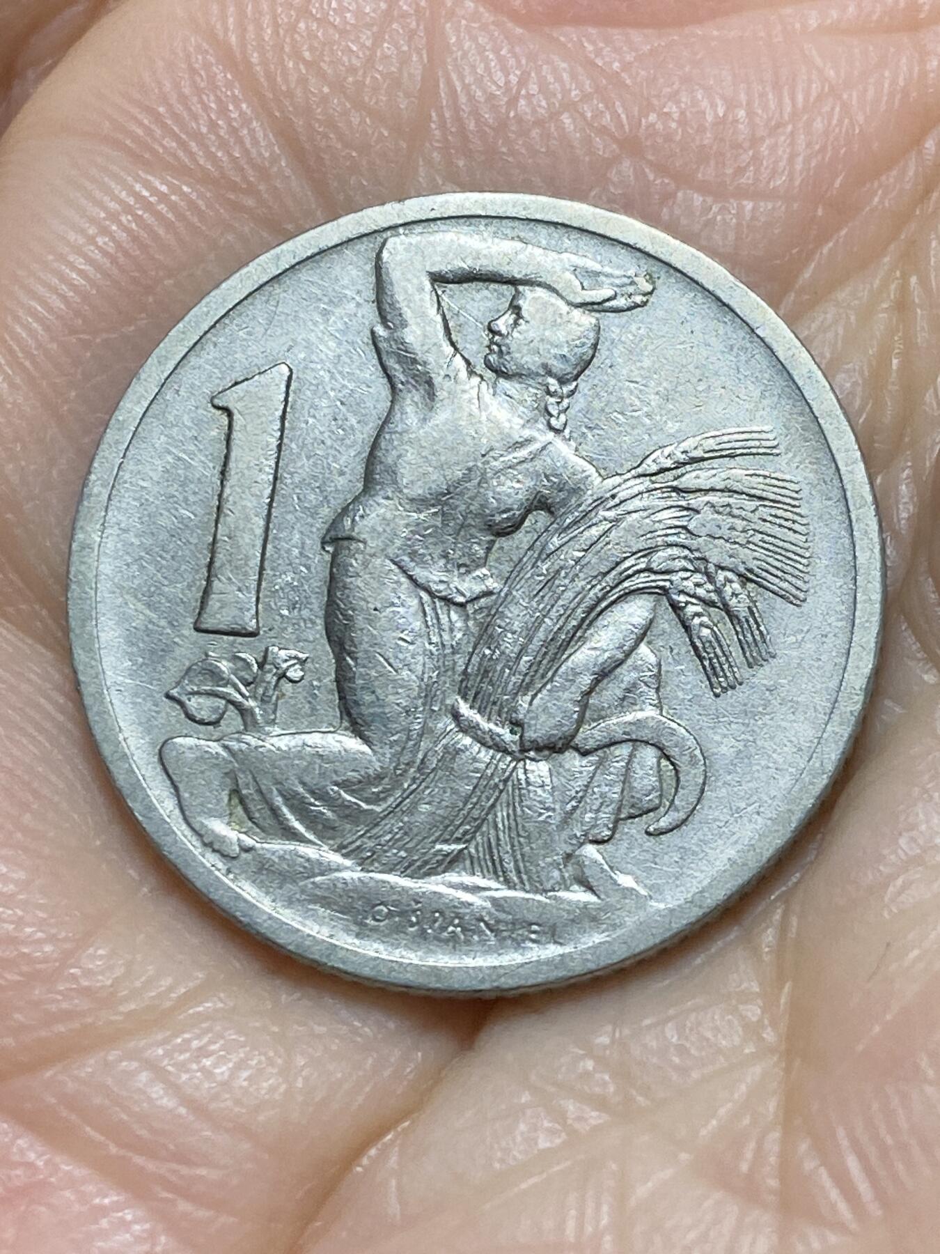 2025年第一百一十八场(总第一百四十四场）外国好品散币(免佣金) 少见–捷克斯洛伐克1923年1克朗(二战前共和国时期)