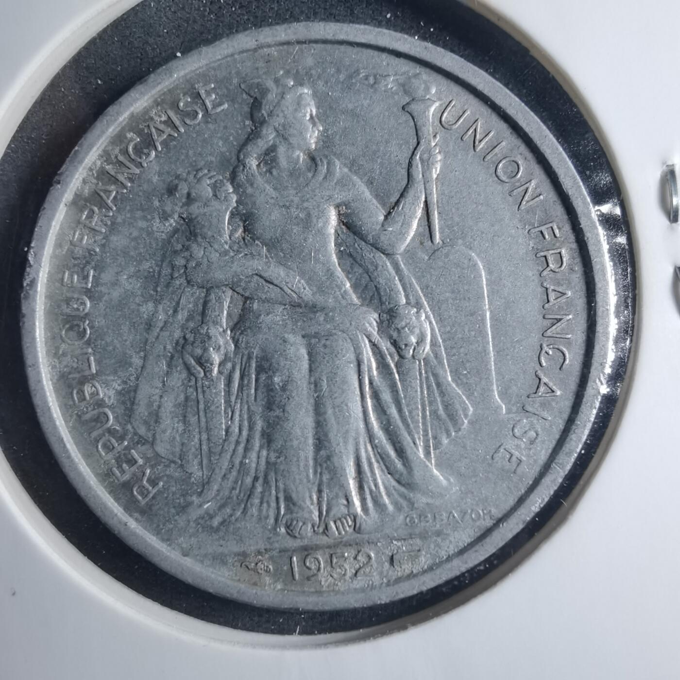 沼泽如烟--第885场 法属新喀里多尼亚1952年5法郎