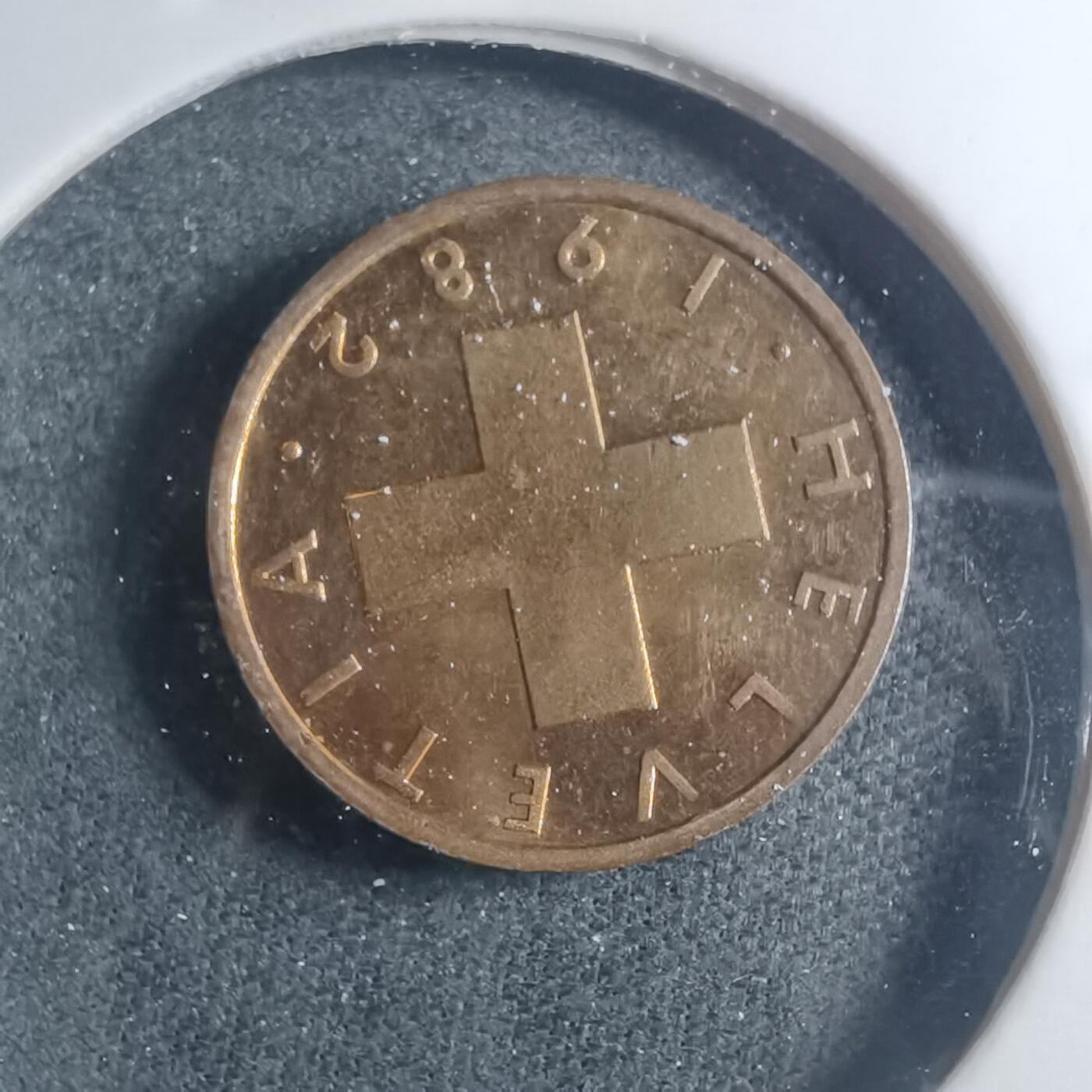 沼泽如烟--第885场 瑞士1982年一分