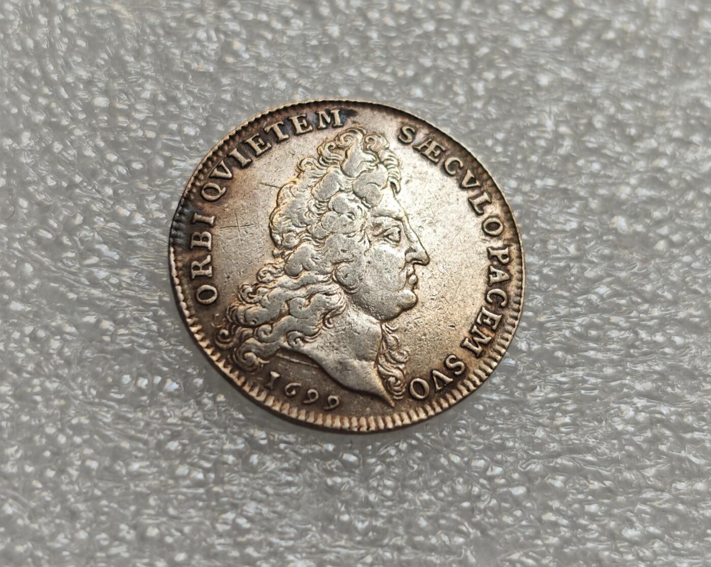 瓶子🏺第214期拍卖会  法国1699年太阳王路易十四JETON银质代币章  皇家徽记