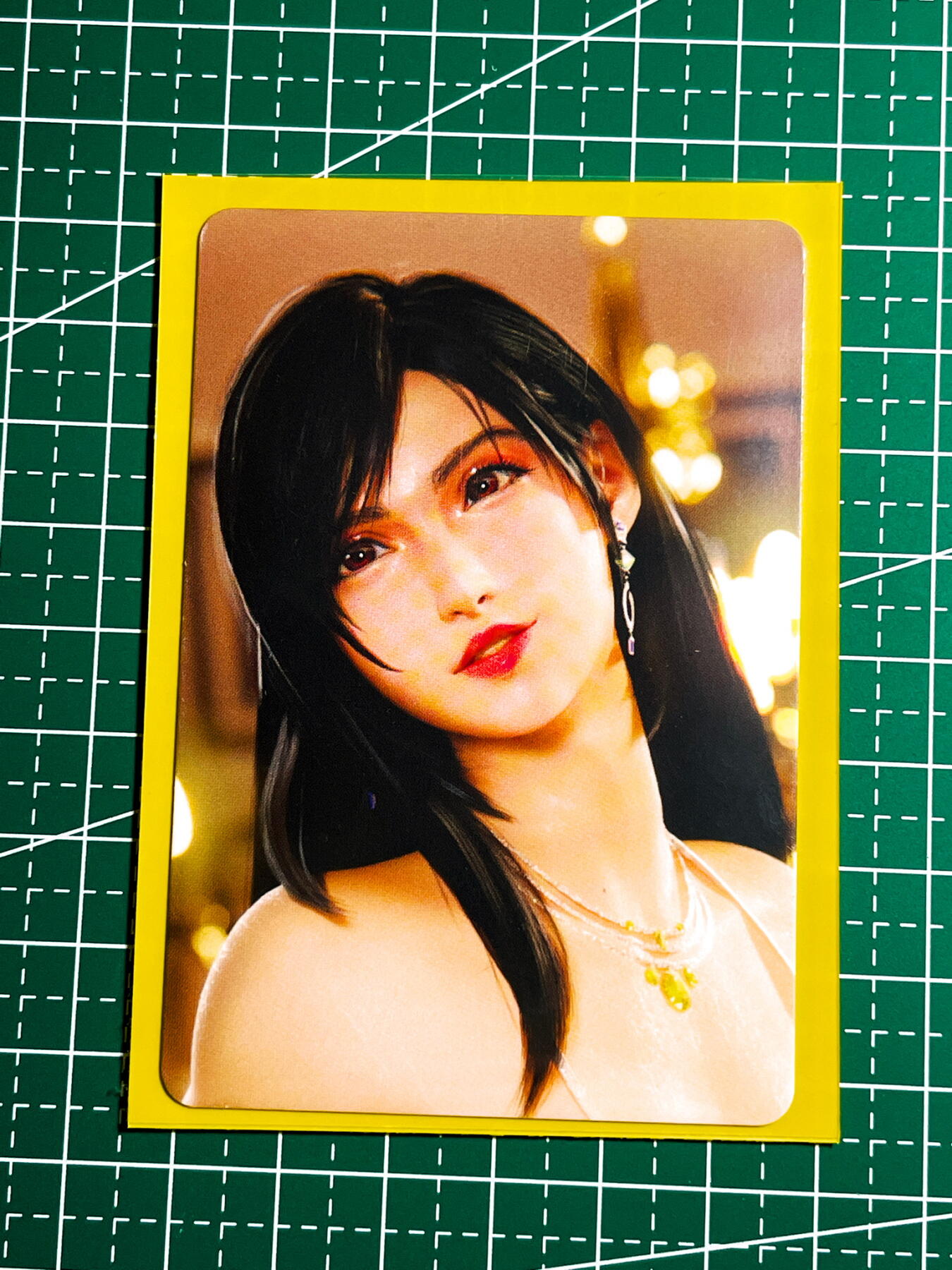 显眼宝35期 佣金1起 10月29日晚20:30截拍  tifa 蒂法 大头一张  小卡尺寸 