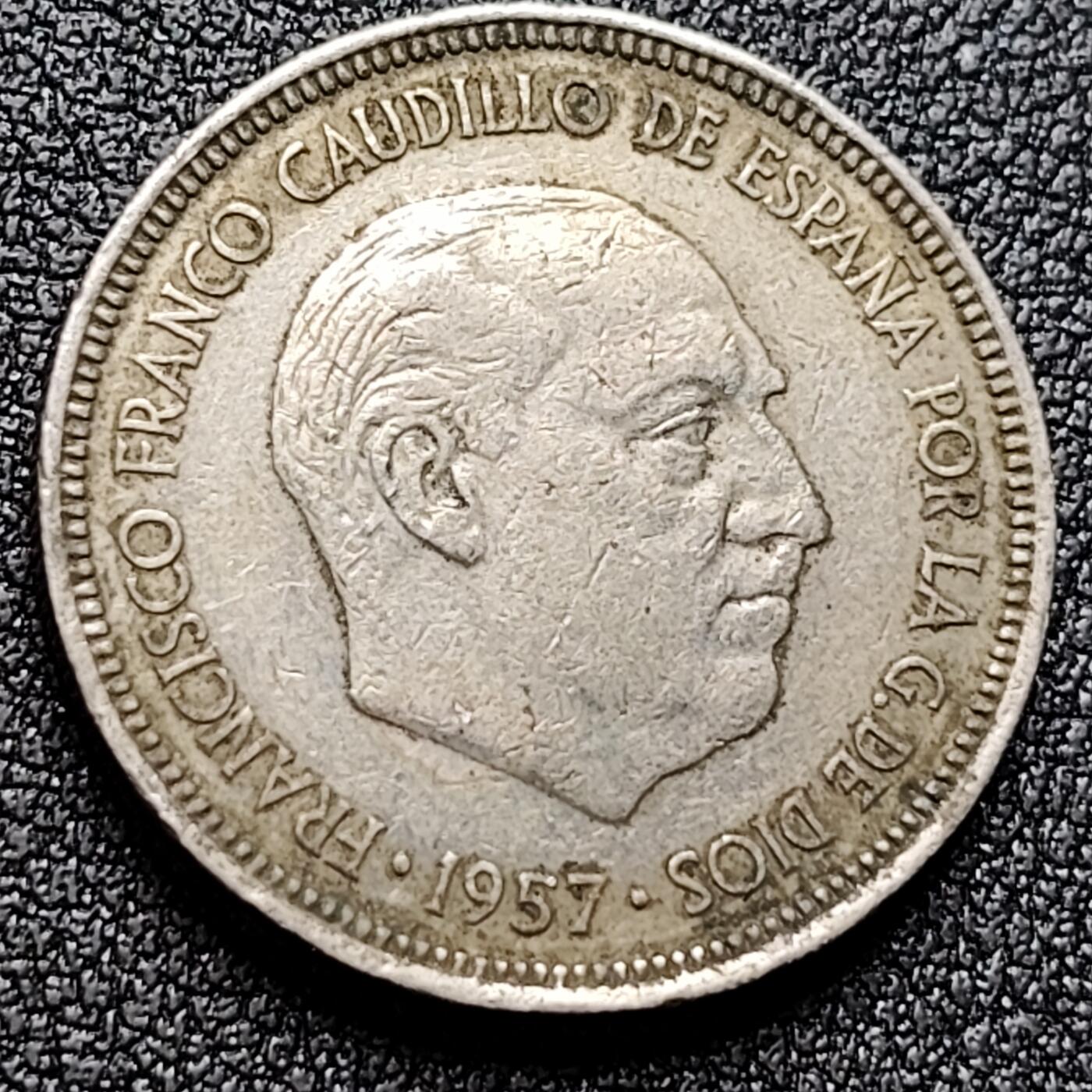 泉币菌-第119场-精品福利场 西班牙1957年5比塞塔 弗朗哥鹰徽23mm