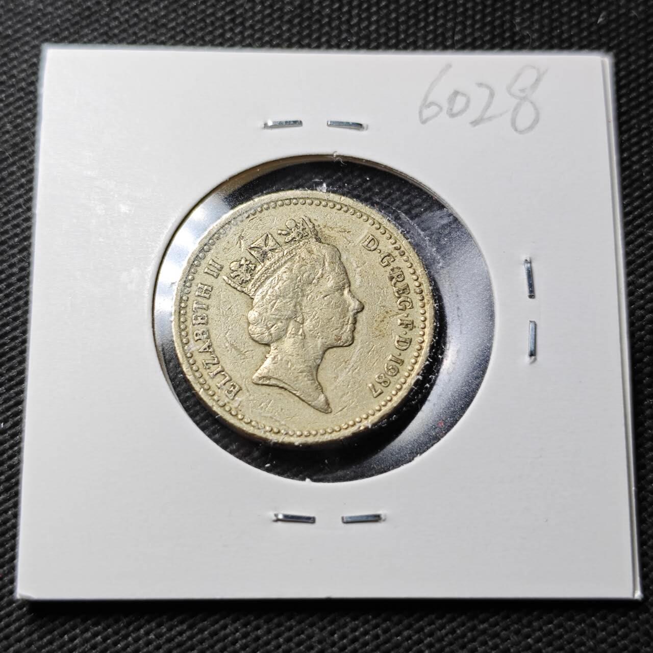 KK钱币收藏小铺  第360场  2月预留时间 周末发货 1987英国1英镑 