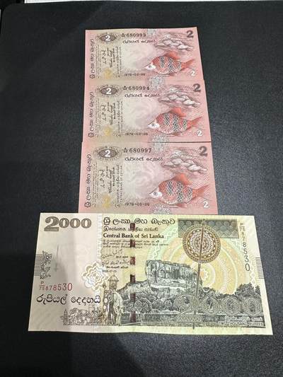 《外钞收藏家》第五百八十期（精选场）（本平台长期征集拍品、欢迎藏友们联系合作） - 1979年斯里兰卡2卢比 3张一起 全新 边上轻微不明显荧光反应+2006年斯里兰卡1000卢比全新