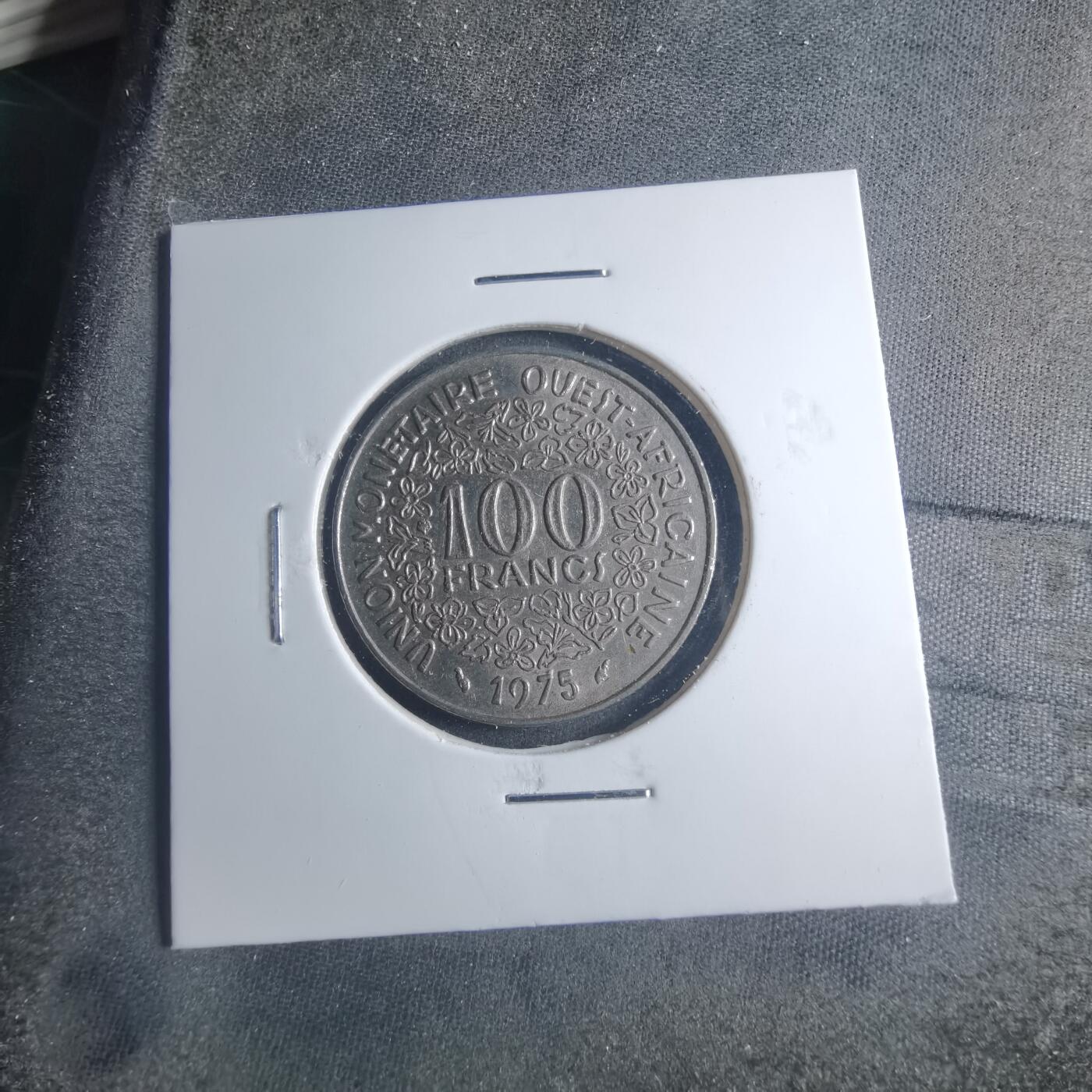 沼泽如烟--第885场 西非1975年100法郎