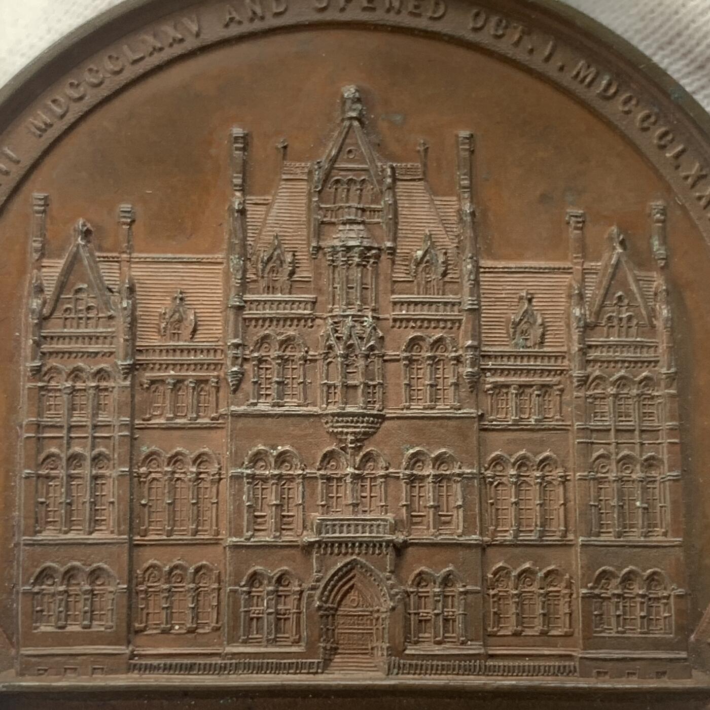 掌中浮雕-藏着的欧洲第039场 1880年英国梅森科学学院铜章，51mm，BHM-3083  ，Eimer-1670，原盒
