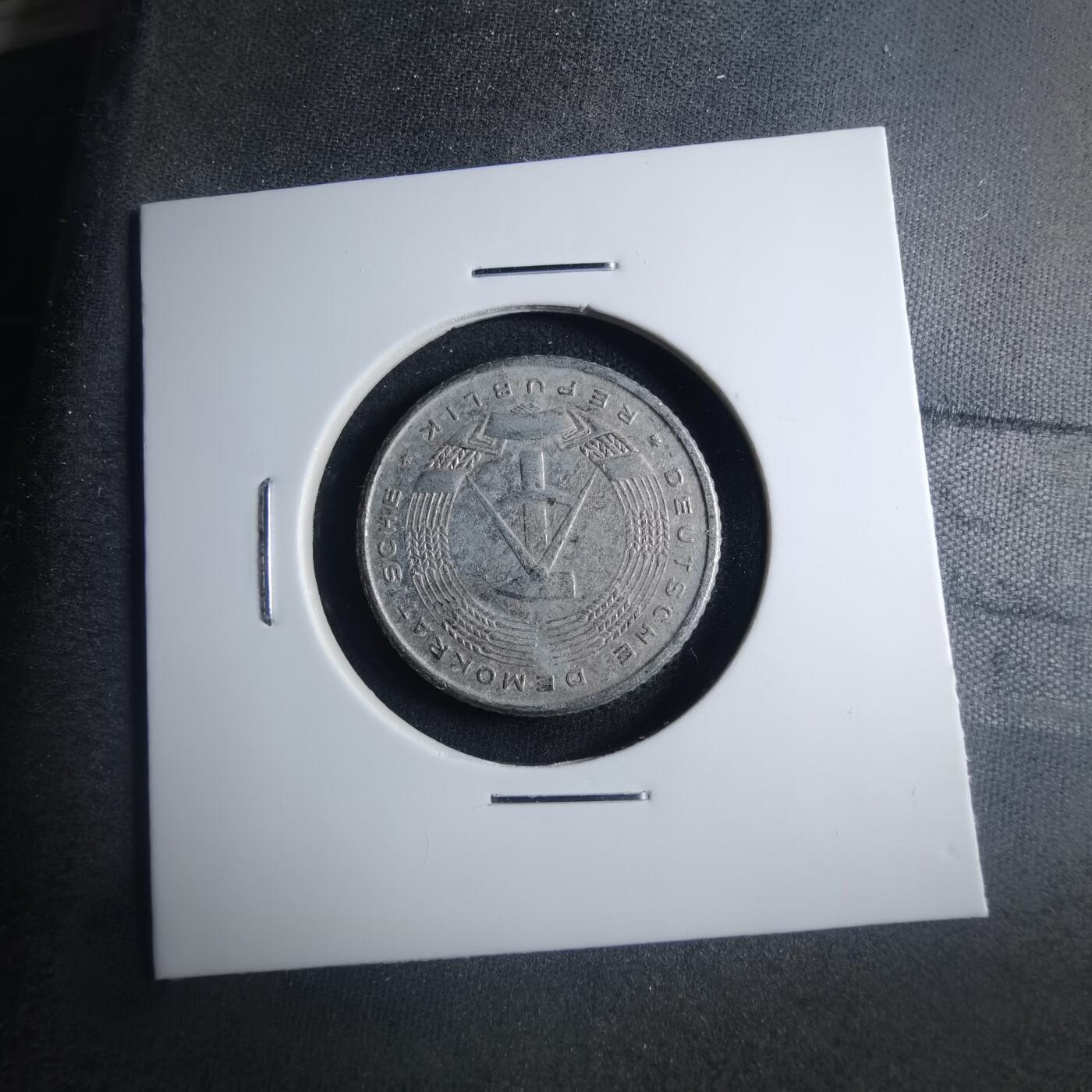 沼泽如烟--第885场 东德1958年50芬尼