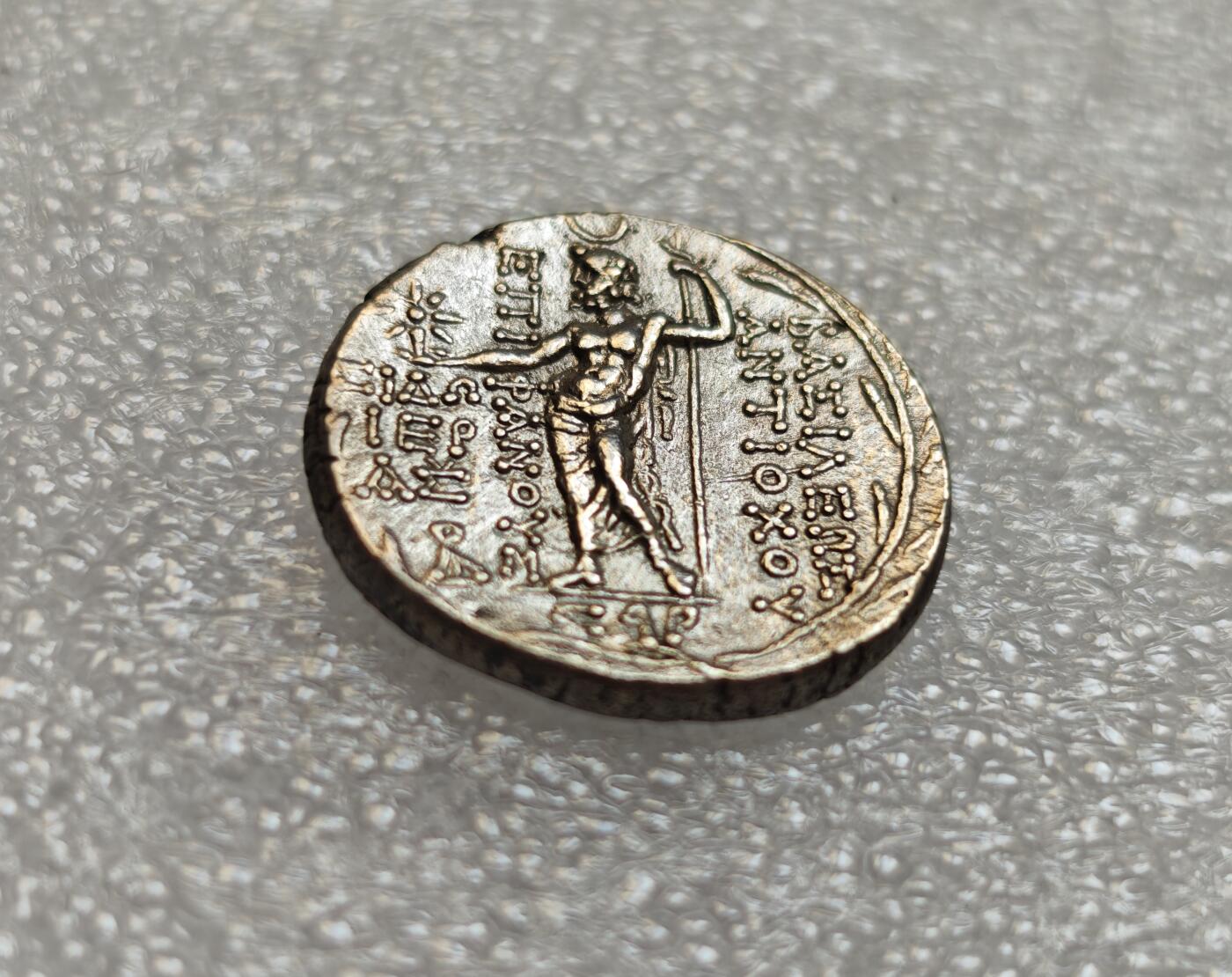 瓶子🏺第214期拍卖会  古希腊约公元前116-前115年塞琉古王国安条克八世大银币  面值四德拉克马  深打细节好