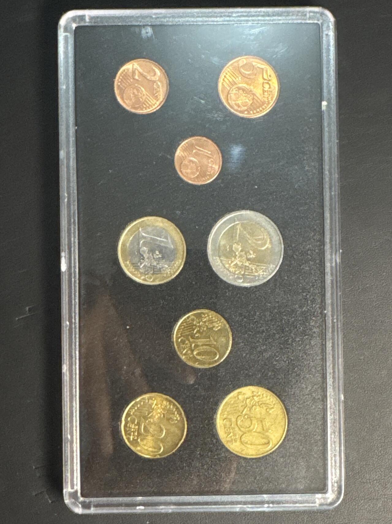 ❤️【币观天下】❤️ 第329期钱币拍卖- 2025.10.31周五晚上6点半场-长期征集拍品 卢森堡2002年版欧元一套