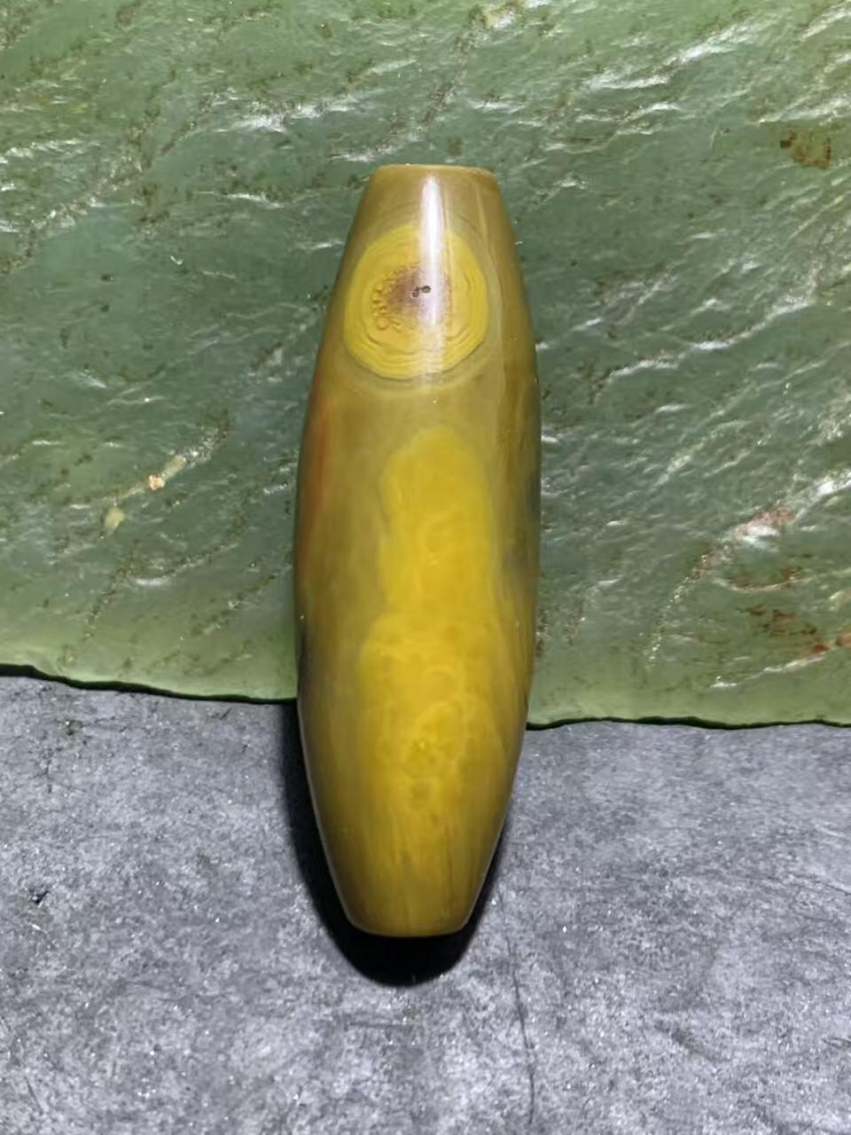 精美高玉化天眼纹战国红玛瑙勒子一颗