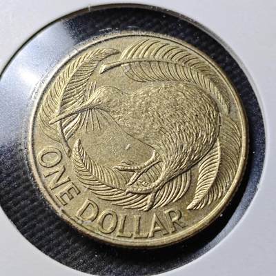 KK钱币收藏小铺  第360场  2月预留时间 周末发货 - 2002新西兰1元 