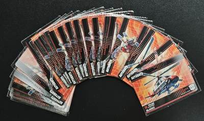 天玑星卡拍第133期《10.30周四截拍》持续收拍收评中 满赠卡需备注 - 卡游 变形金刚 HR 刀刃 二十四张