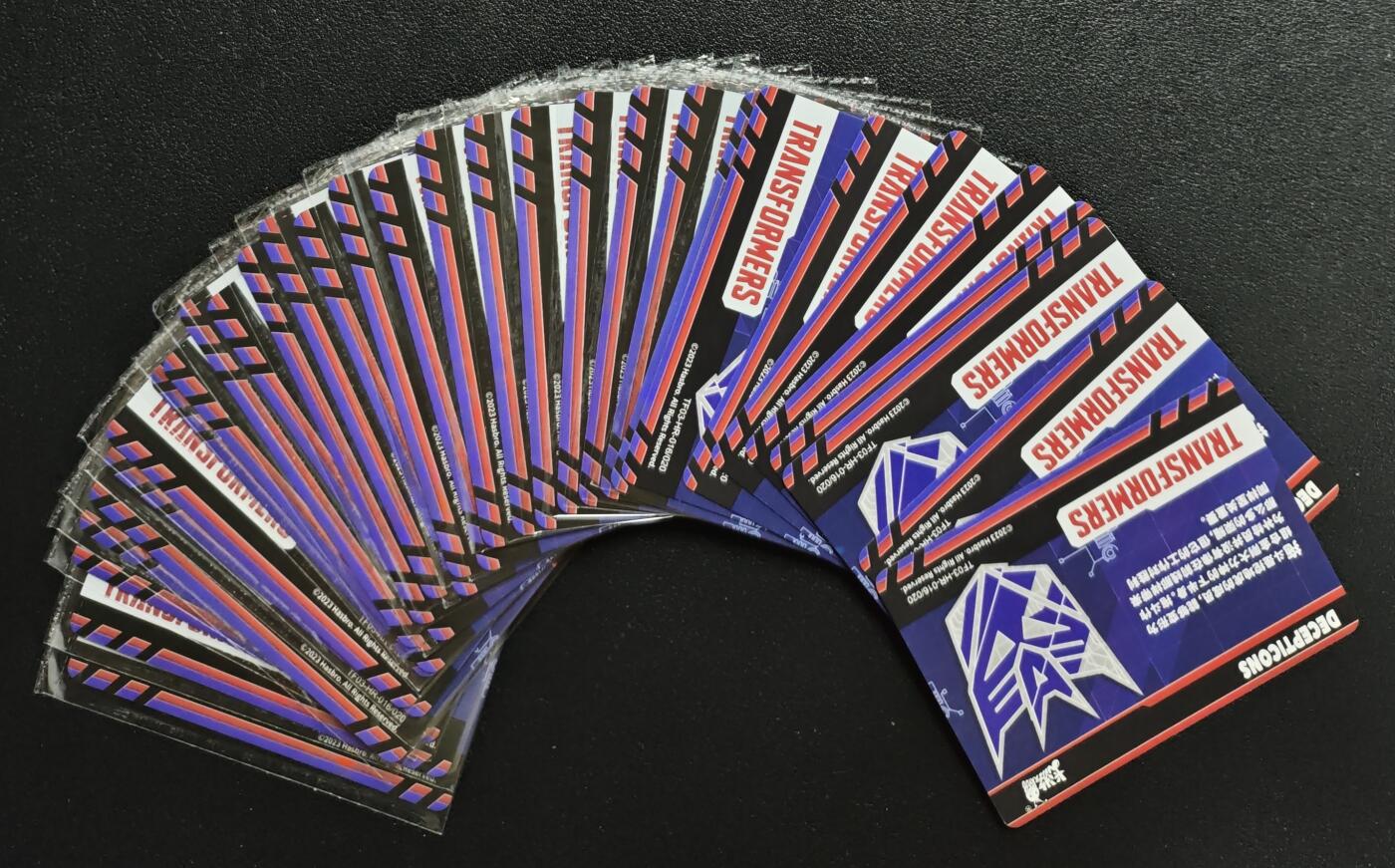 天玑星卡拍第133期《10.30周四截拍》持续收拍收评中 满赠卡需备注 卡游 变形金刚 HR 拖斗 三十一张