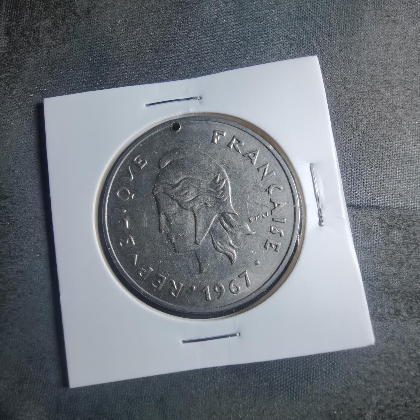 沼泽如烟--第885场 法属新喀里多尼亚1967年50法郎