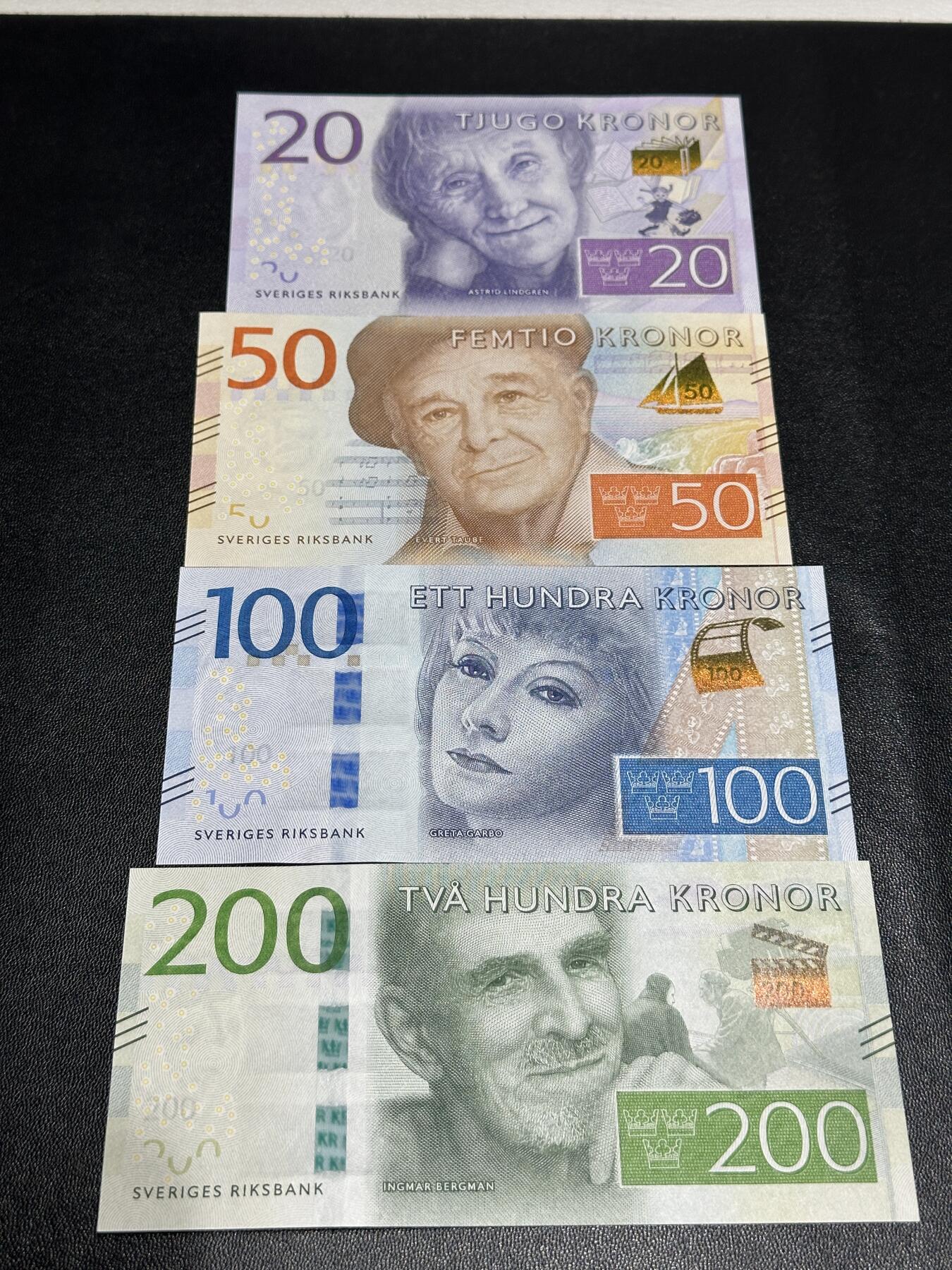 《外钞收藏家》第五百八十期（精选场）（本平台长期征集拍品、欢迎藏友们联系合作）