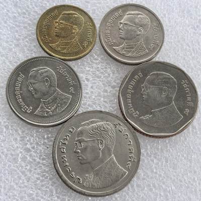 外国优质纪念币银币，周六晚上九点倒数截拍，满百包邮，可寄存半年，喜欢朋友微信扫描二维码可直接参拍 - 泰国币一组5枚