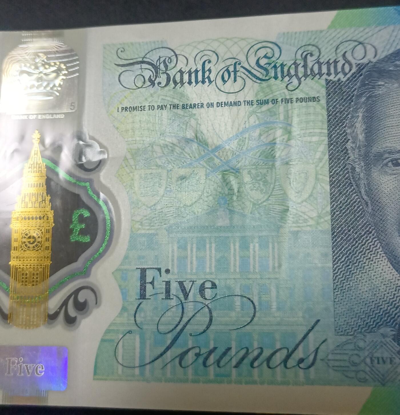 【游宝拍卖】乙巳蛇年82期  英国-5镑【查尔斯三世版 近新品相AU】