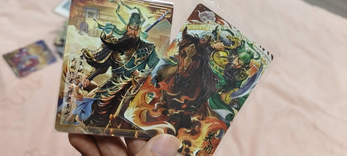 秋原瞳的小店第二十七期（持续收拍，11月秋意正浓，冬欲近，暖心囤卡好时光）