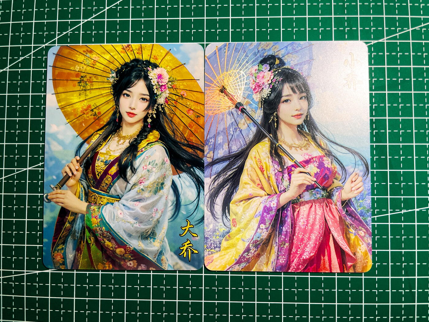 显眼宝35期 佣金1起 10月29日晚20:30截拍   三国 大乔 小乔 一对 2张 彩闪 63*88